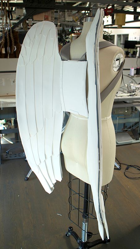 How to Make Costume Wings : 8 Steps (with Pictures) - Instructables