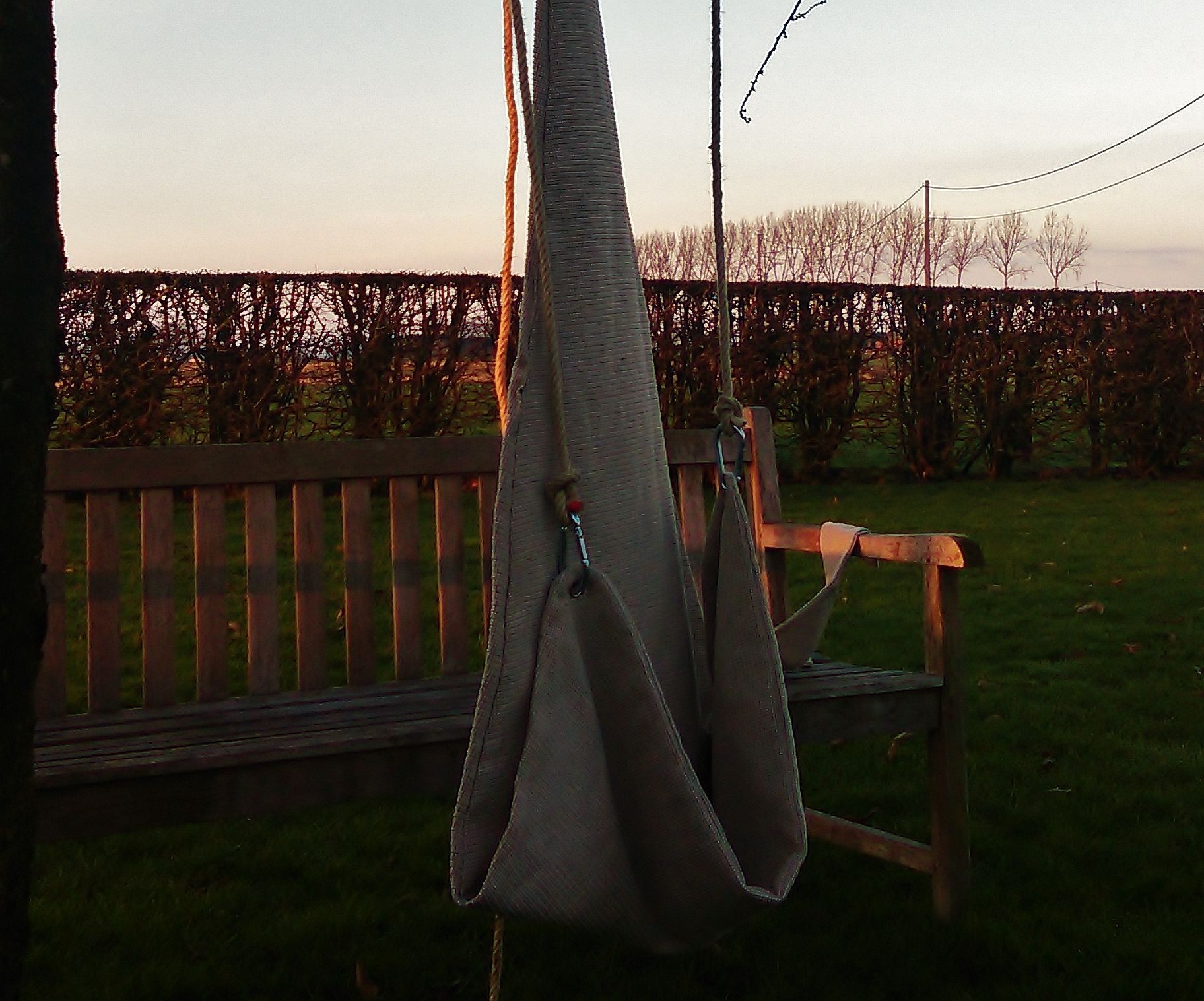 The Chilling-Swing 
