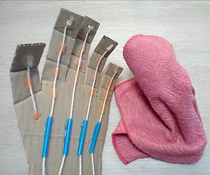 How to Make a Robotic Arm at Home Out of Cardboard
