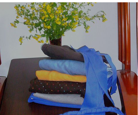 How Make the Old Clothes Remould to Cushion.
