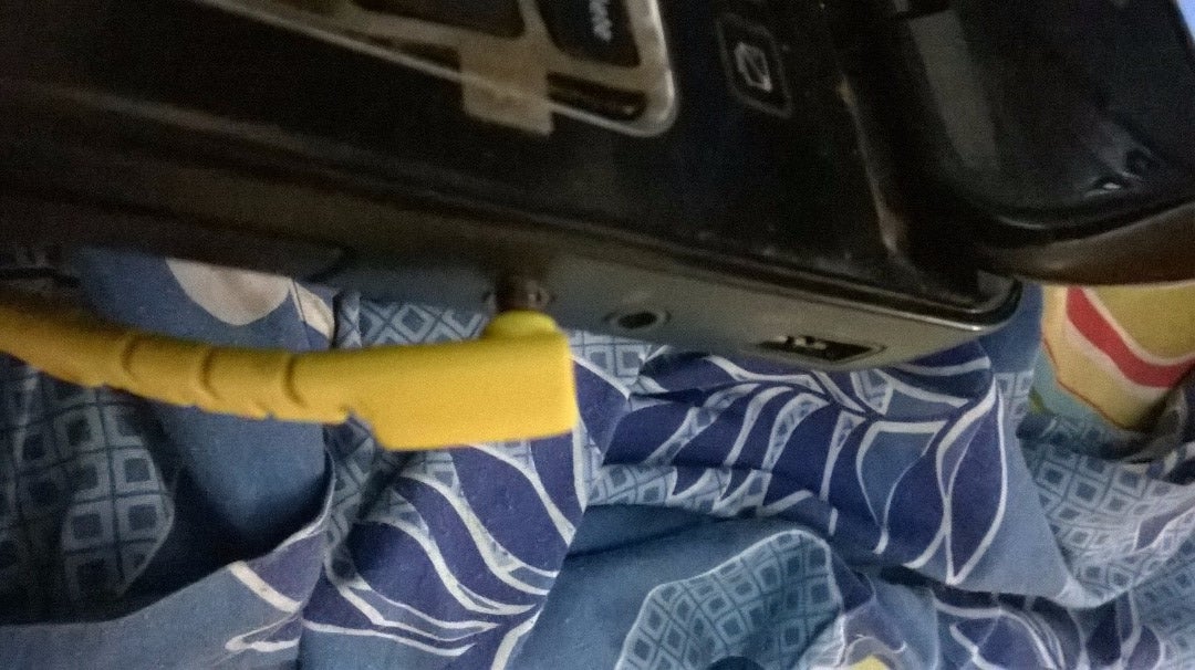 1 How to Repair or Fix Headphones (Headphone Jack) Instructables