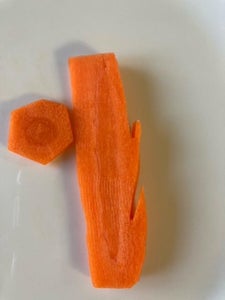 Cutting the Carrot Pieces