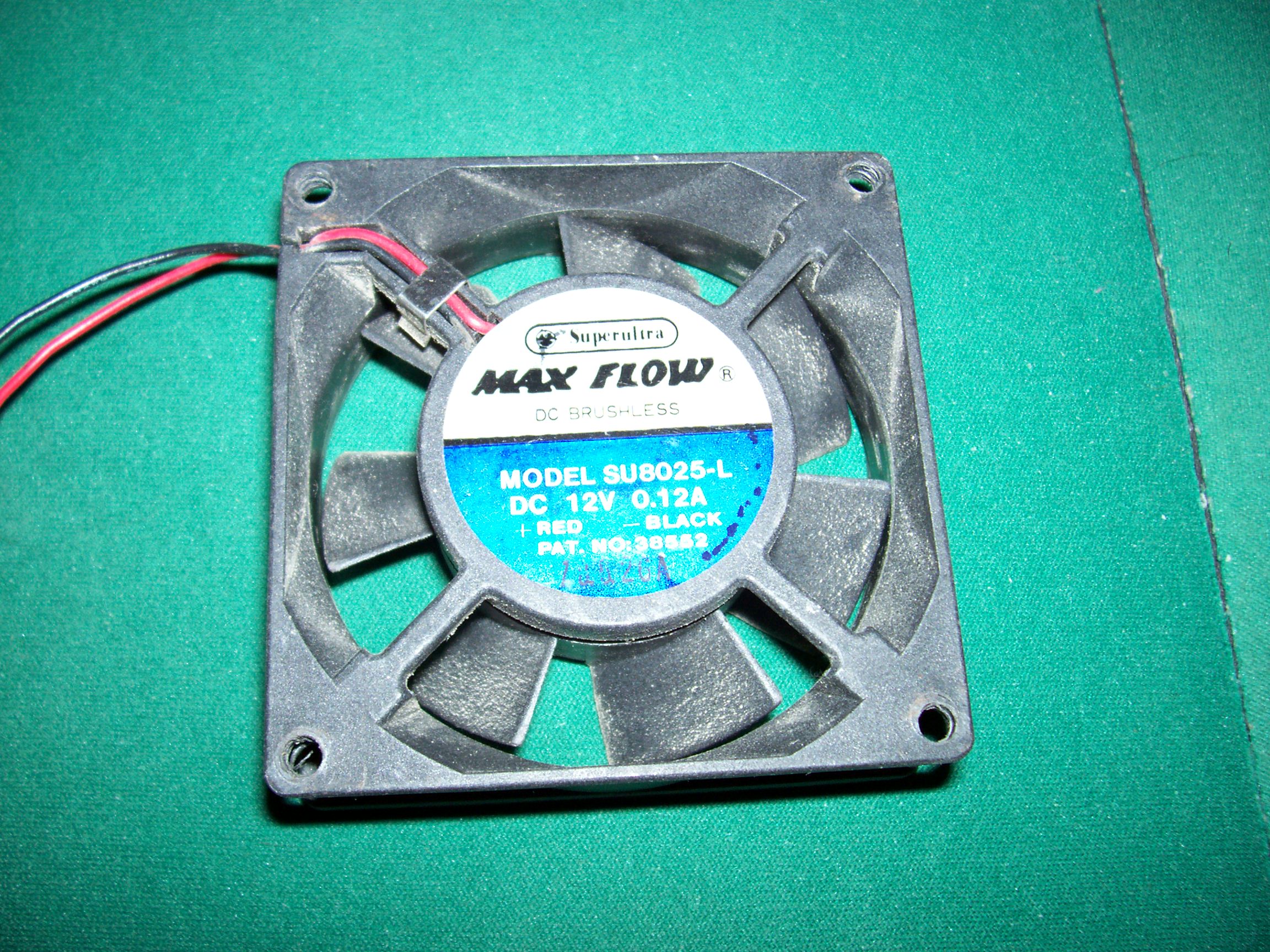 Use That Old PC Power Supply As a High Current +3.3, +5 or +12 Volt