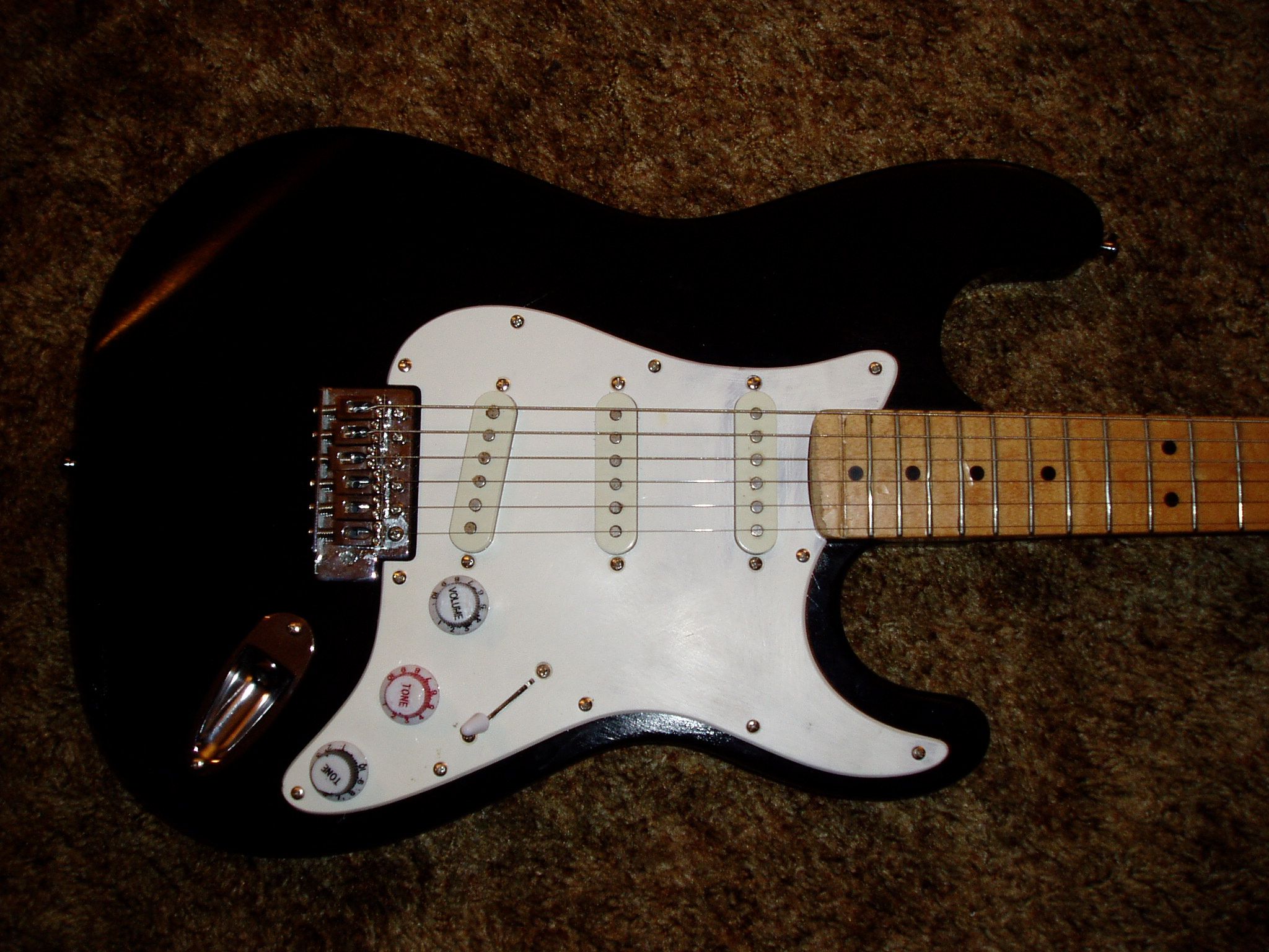 YAGI; Yet Another Guitar Instructable