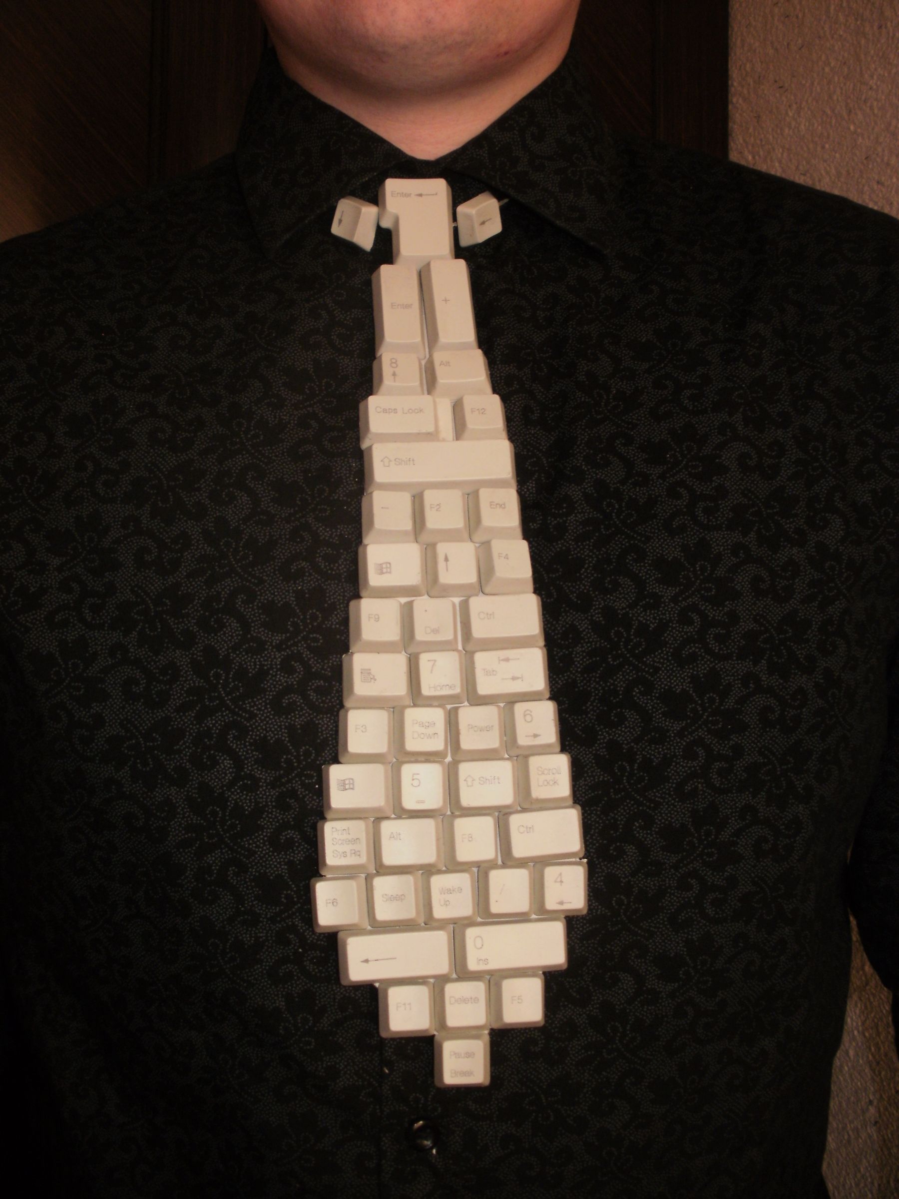 Keyboard Tie