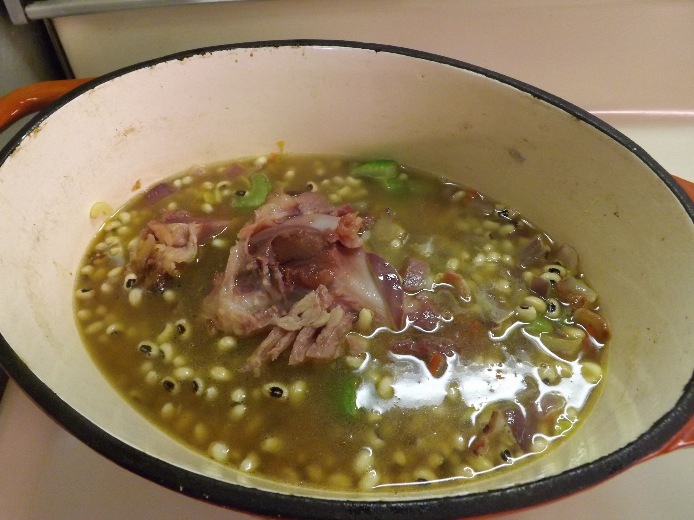 HAMBONE, HAMBONE BLACK EYED PEAS WITH HAMBONE 5 Steps (with