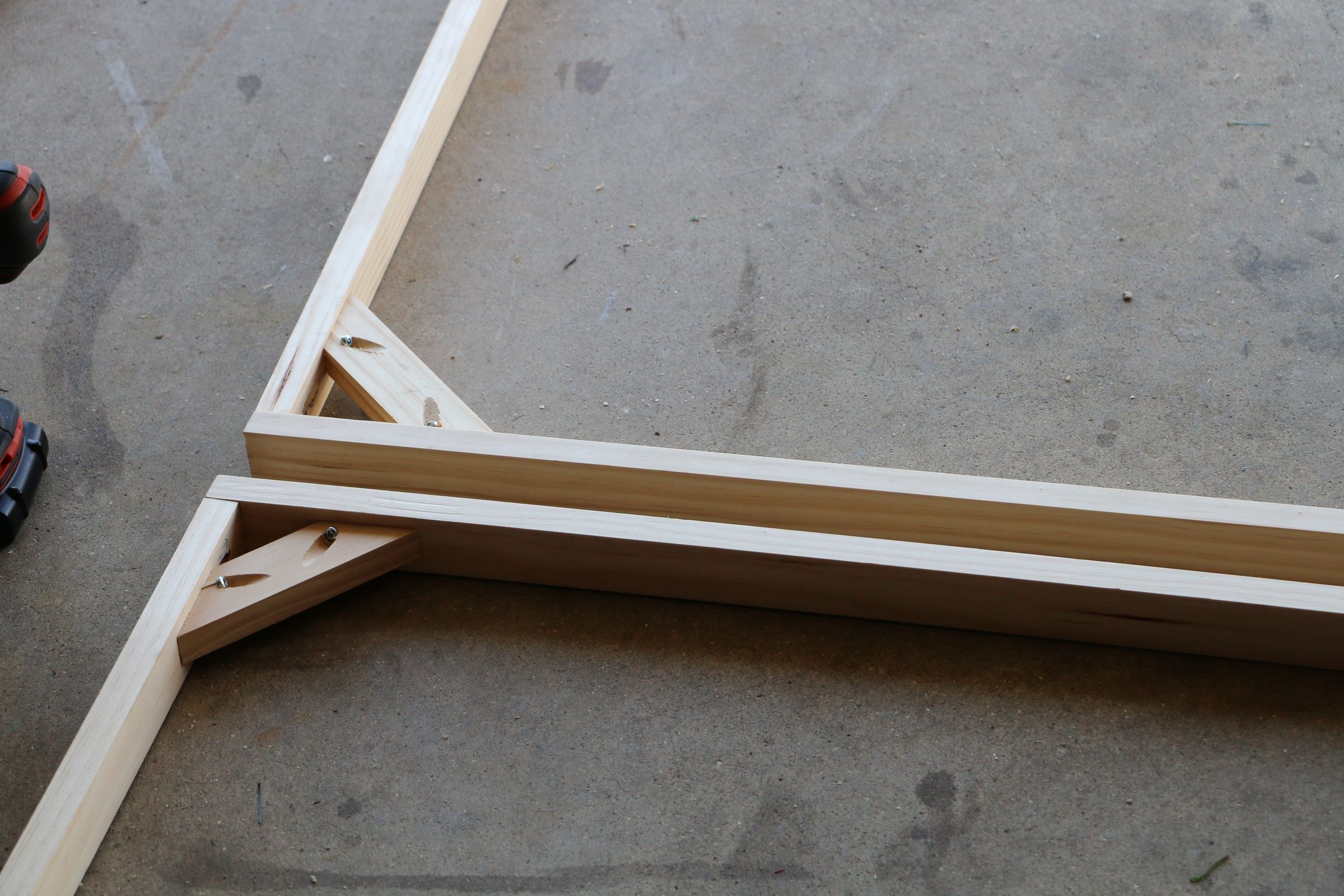 How to Make a Raised Garden Bed Cover With Hinges 5 Steps (with