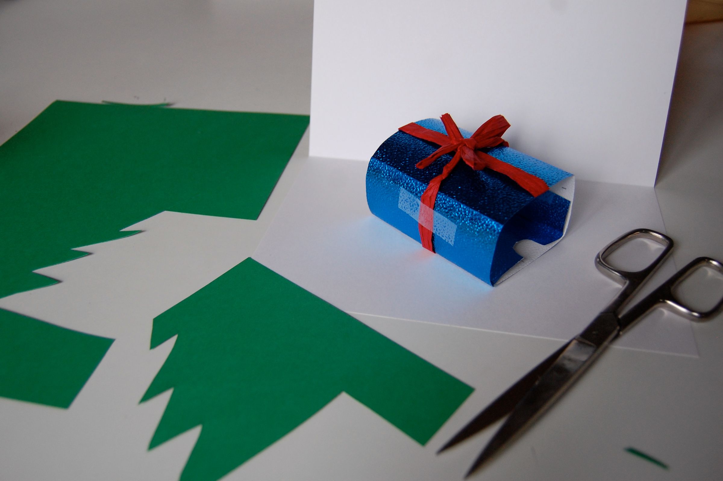 Turn a Gift Card Into a Hand-made Gift : 5 Steps - Instructables