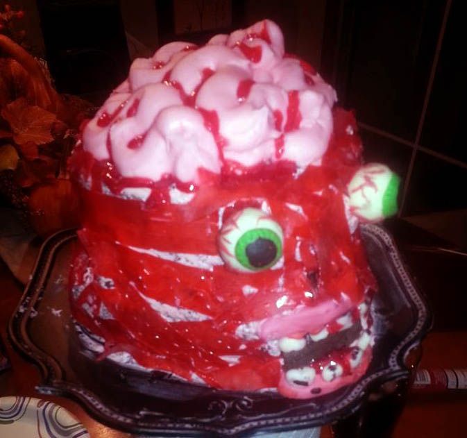 Ewwey Gooey Guy Cake