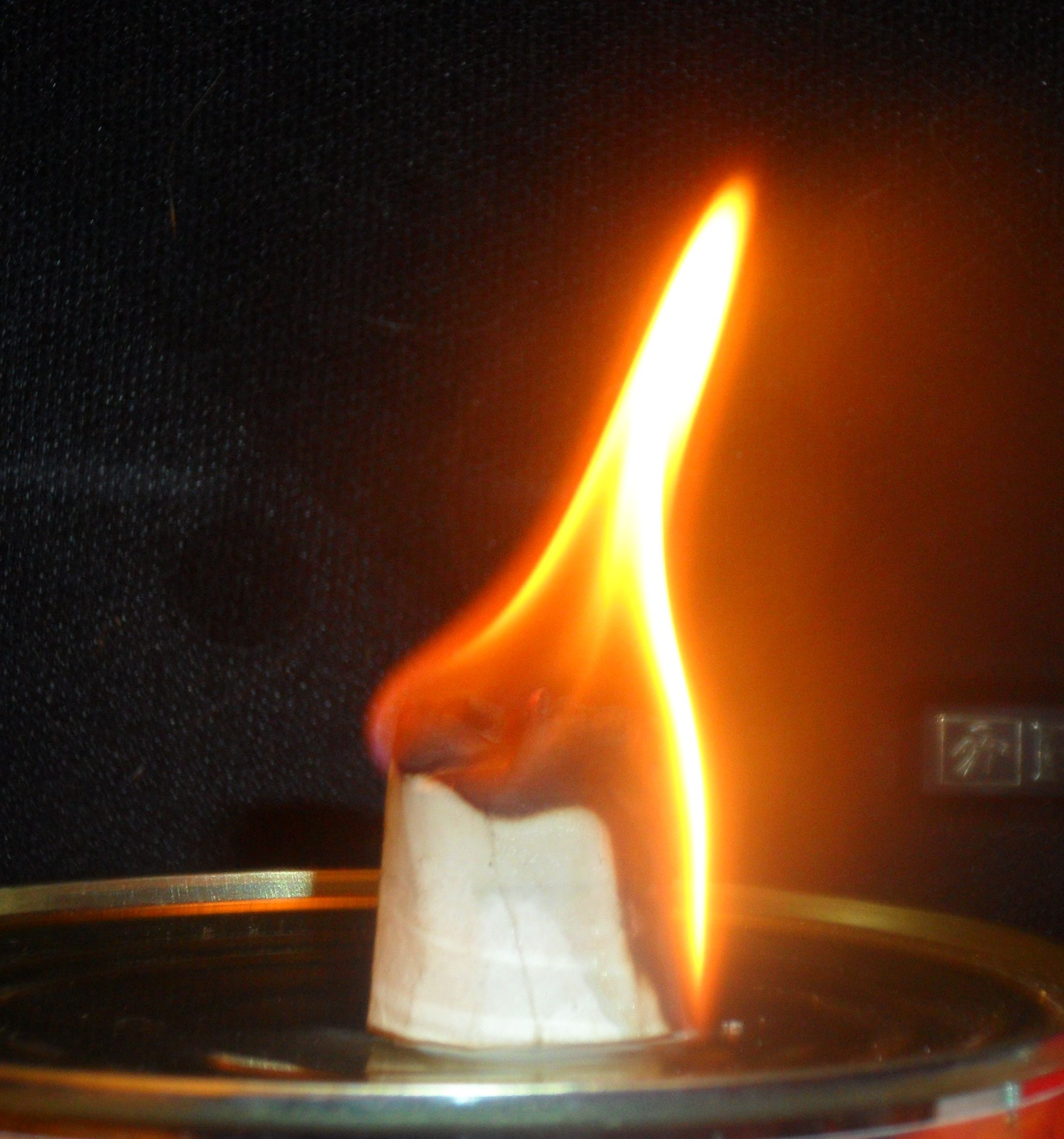 Improvised Emergency Handwarmer / Firestarter