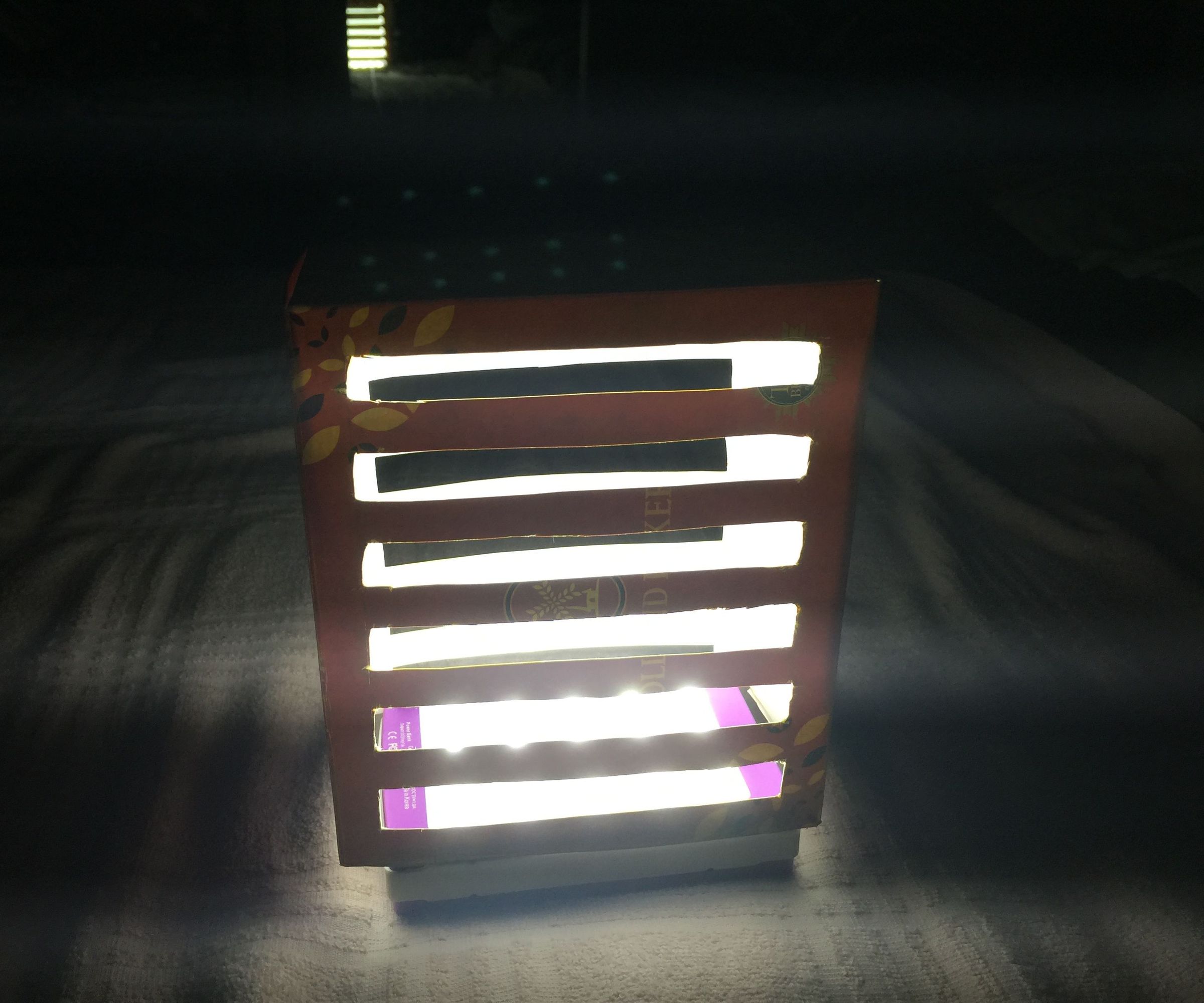 DIY CARDBOARD LIGHT