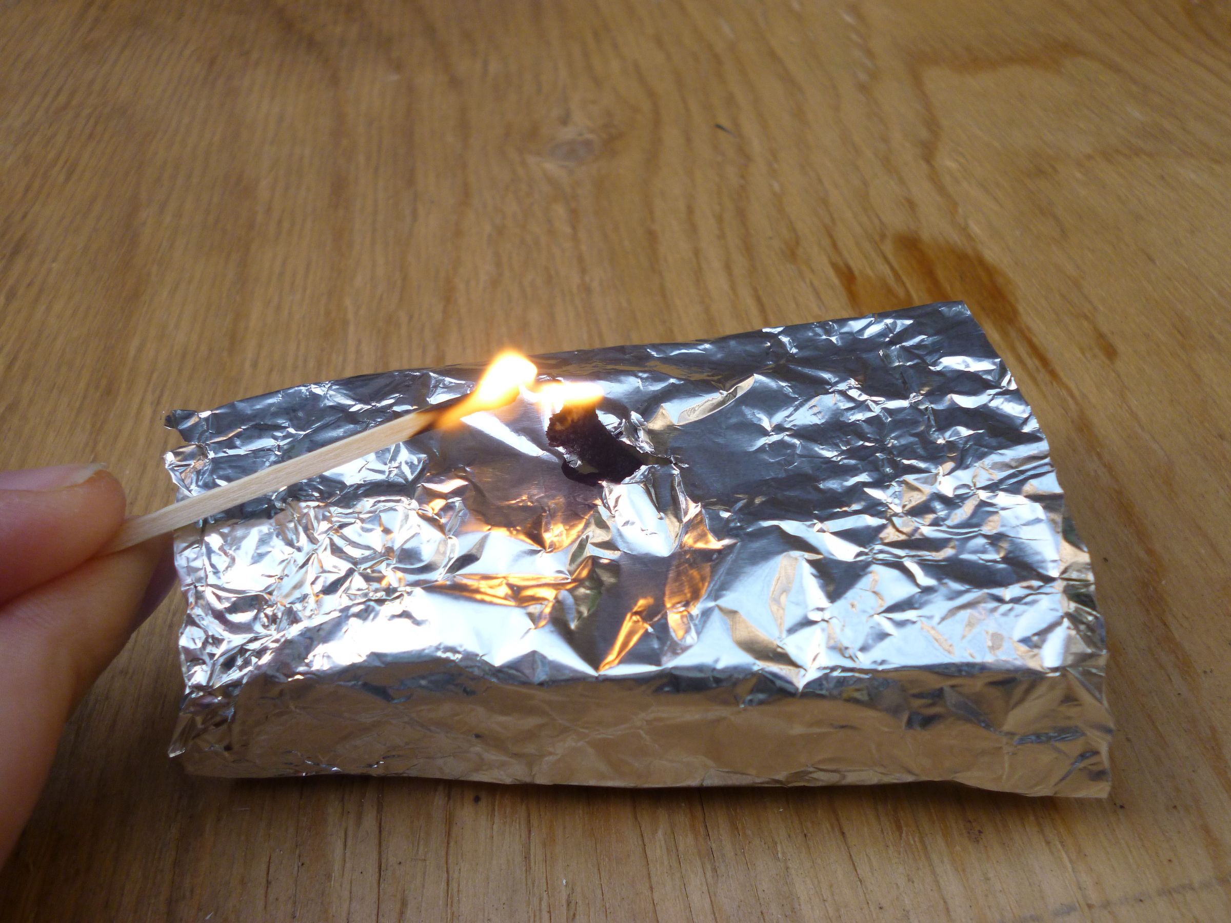 Simple Improvised Oil Lamp, Burns Up To 2 Hours!