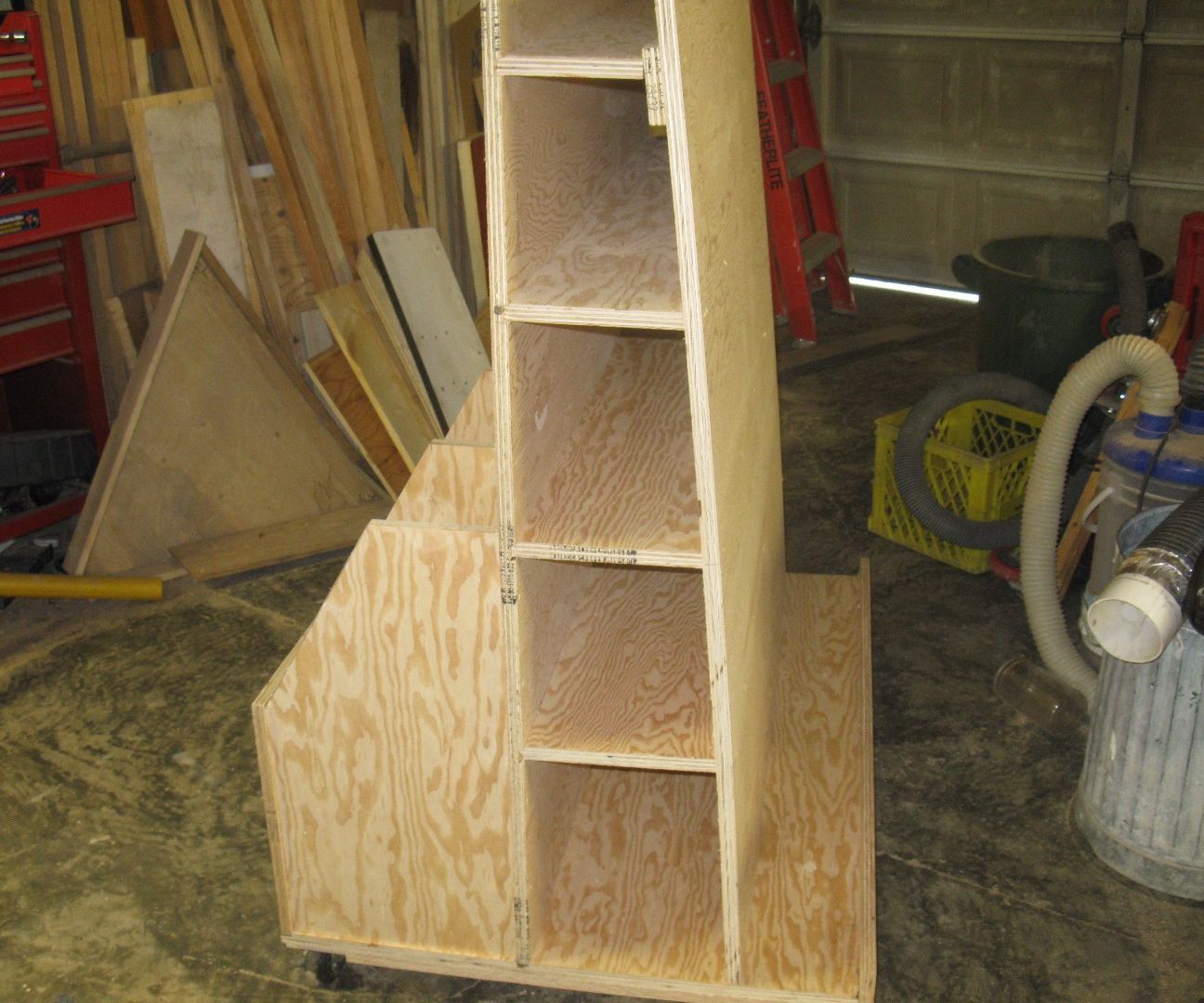 Makerspace Lumber Holder