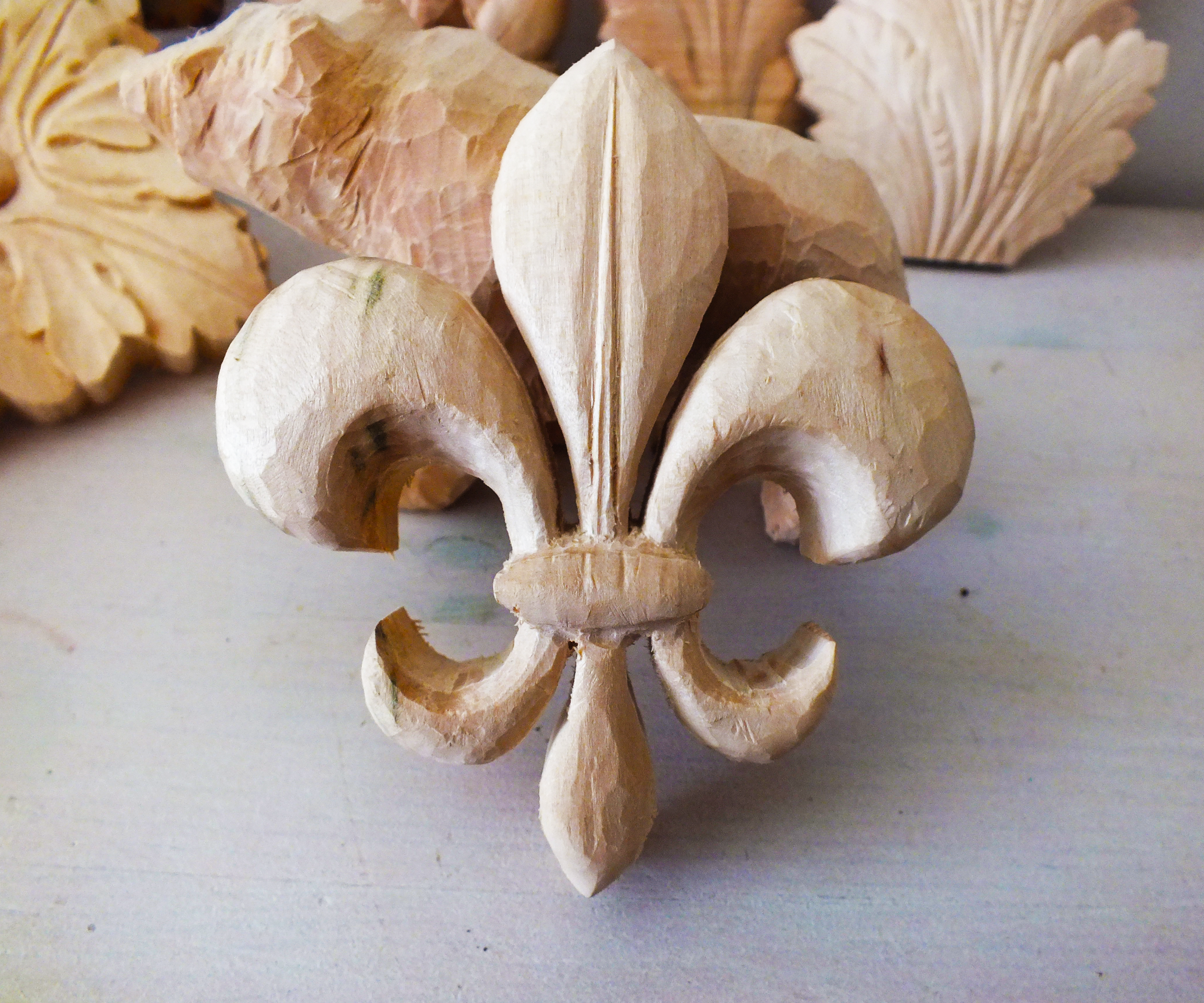 Fleur De Lis (Basswood)