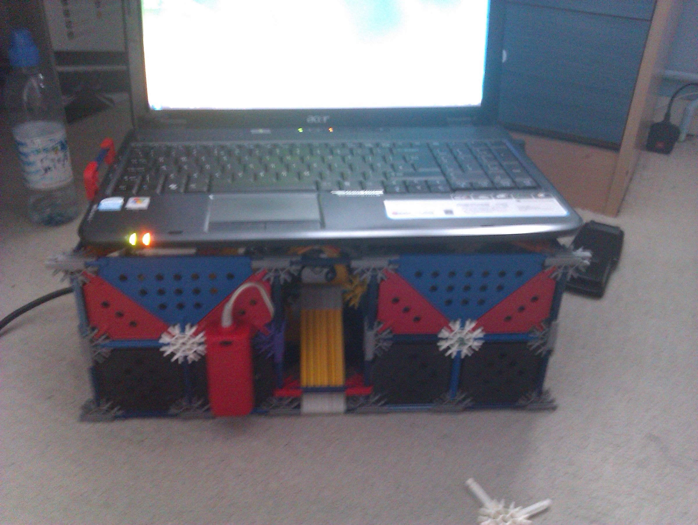 Knex Laptop Stand - With Cooling Fan