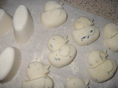 Lemongrass Lavender Bath Bombs