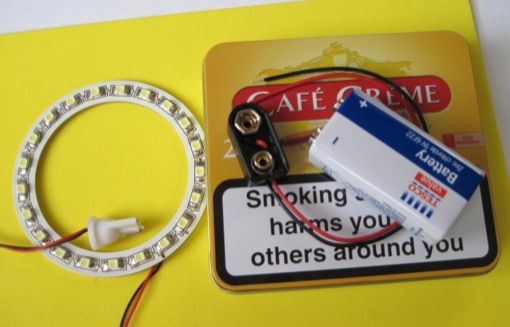 POCKET LIGHTBOX FOR MACRO PHOTOGRAPHY IN THE FIELD