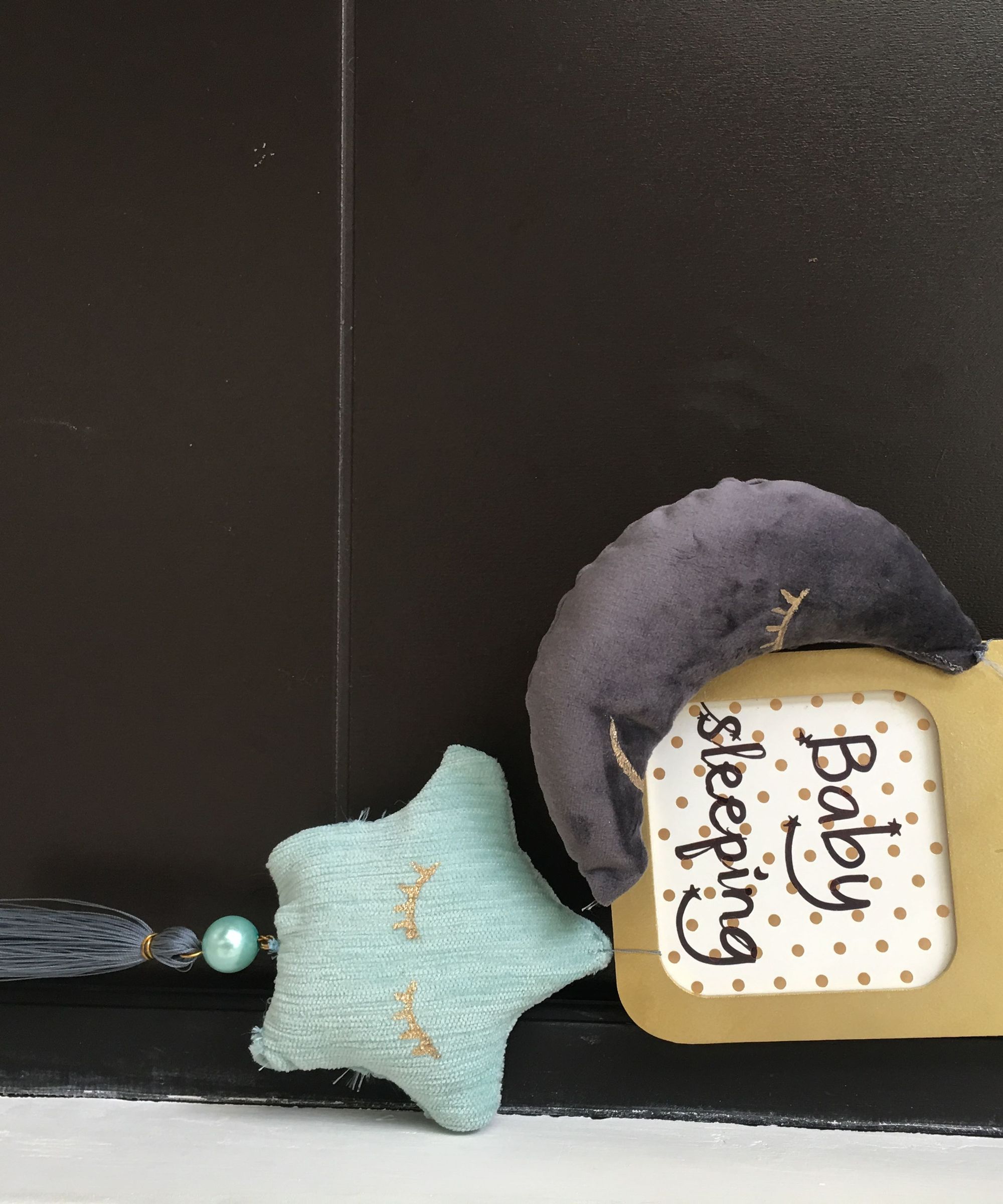 Baby Sleeping Door Sign