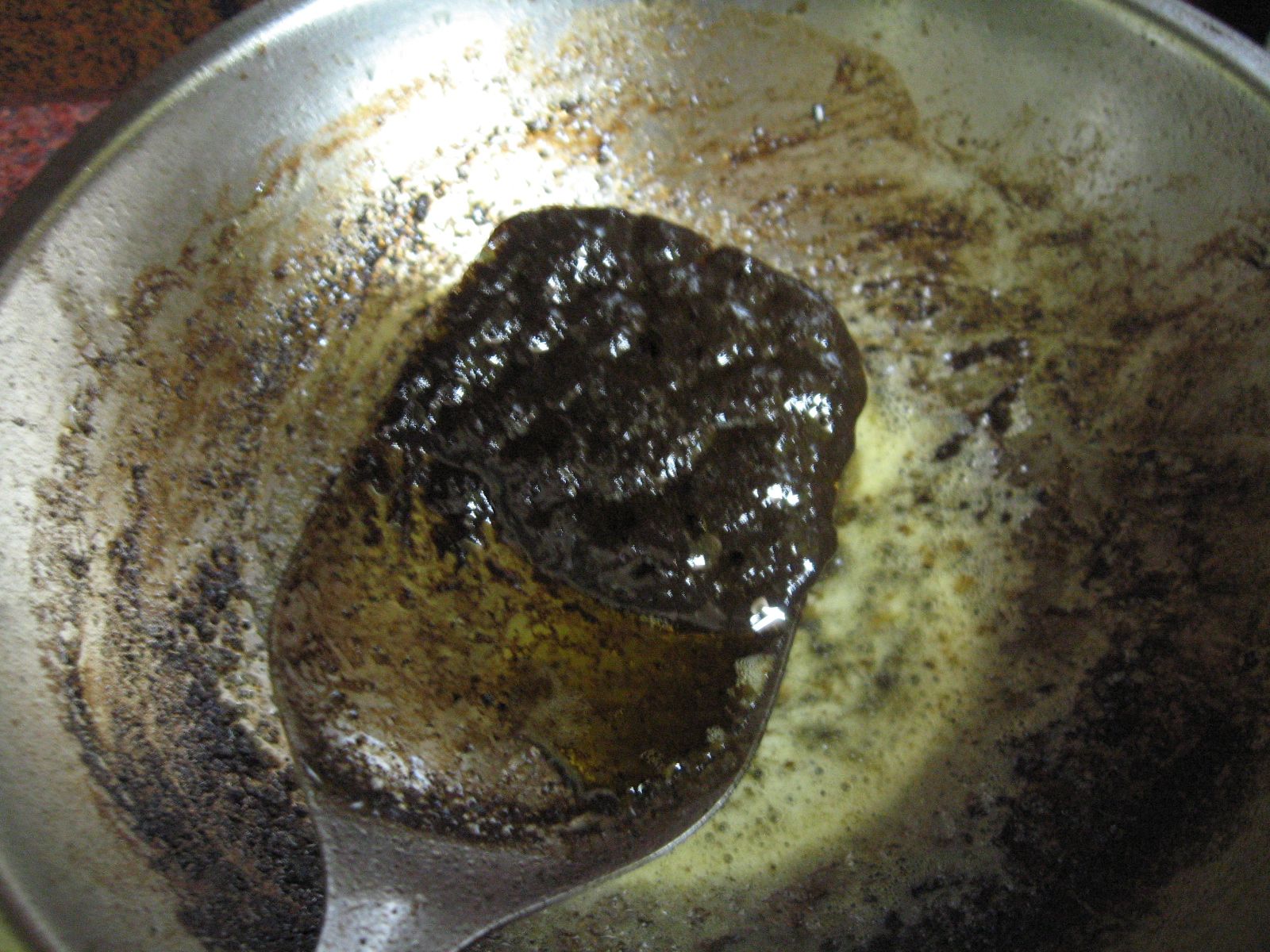 Home Remedy Papaya Leaf Oinment for Muscle Pain and Twisted Joints