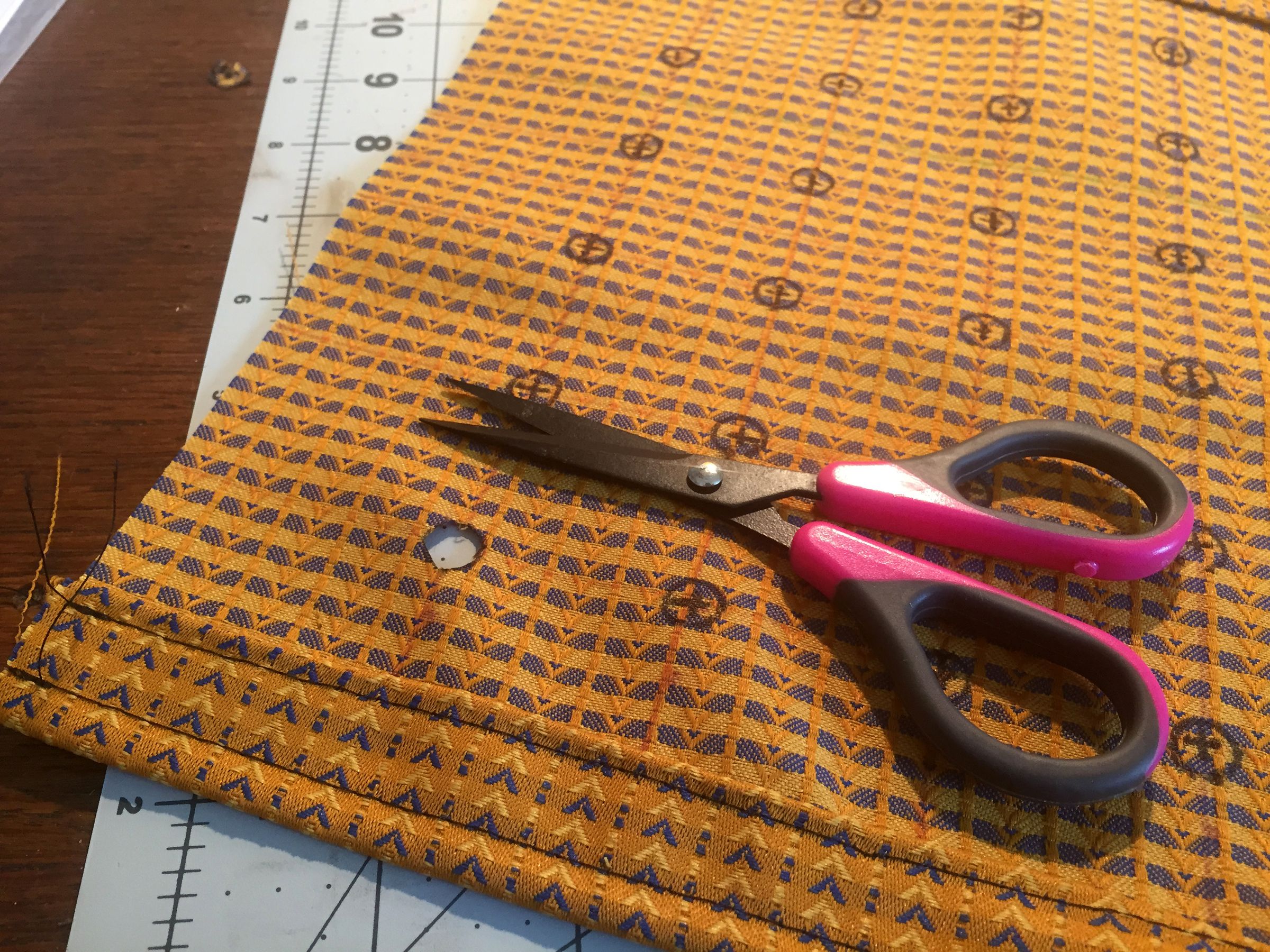 GrommetEmbellished Throw Pillow 5 Steps (with Pictures) Instructables