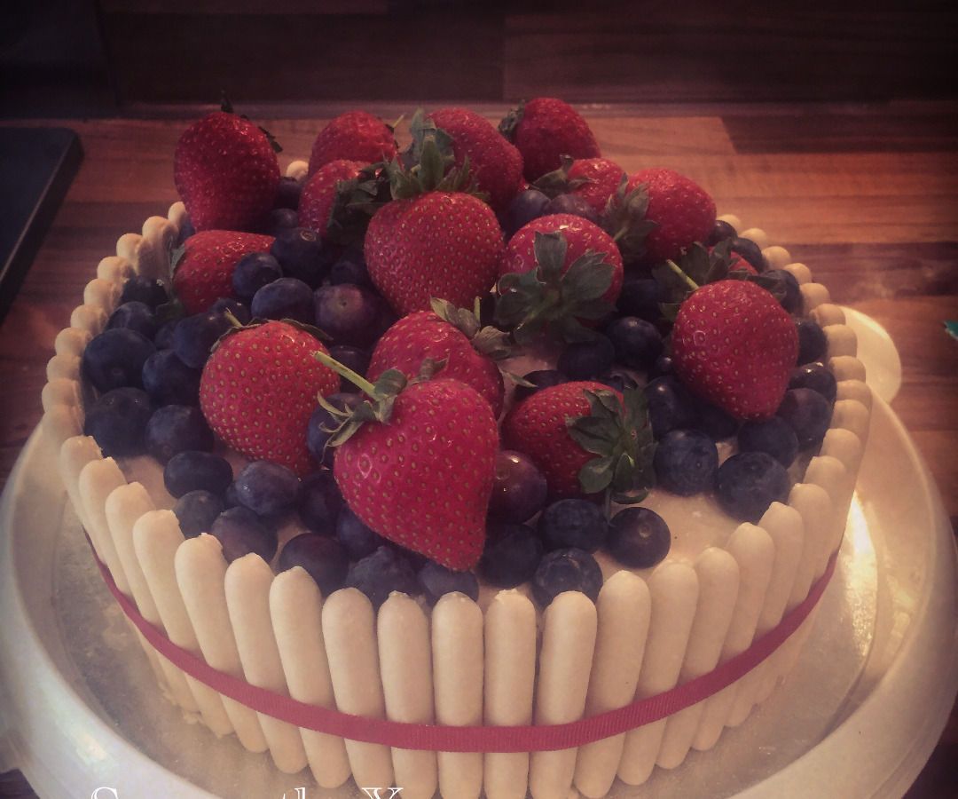 Strawberries and Blueberries Cake