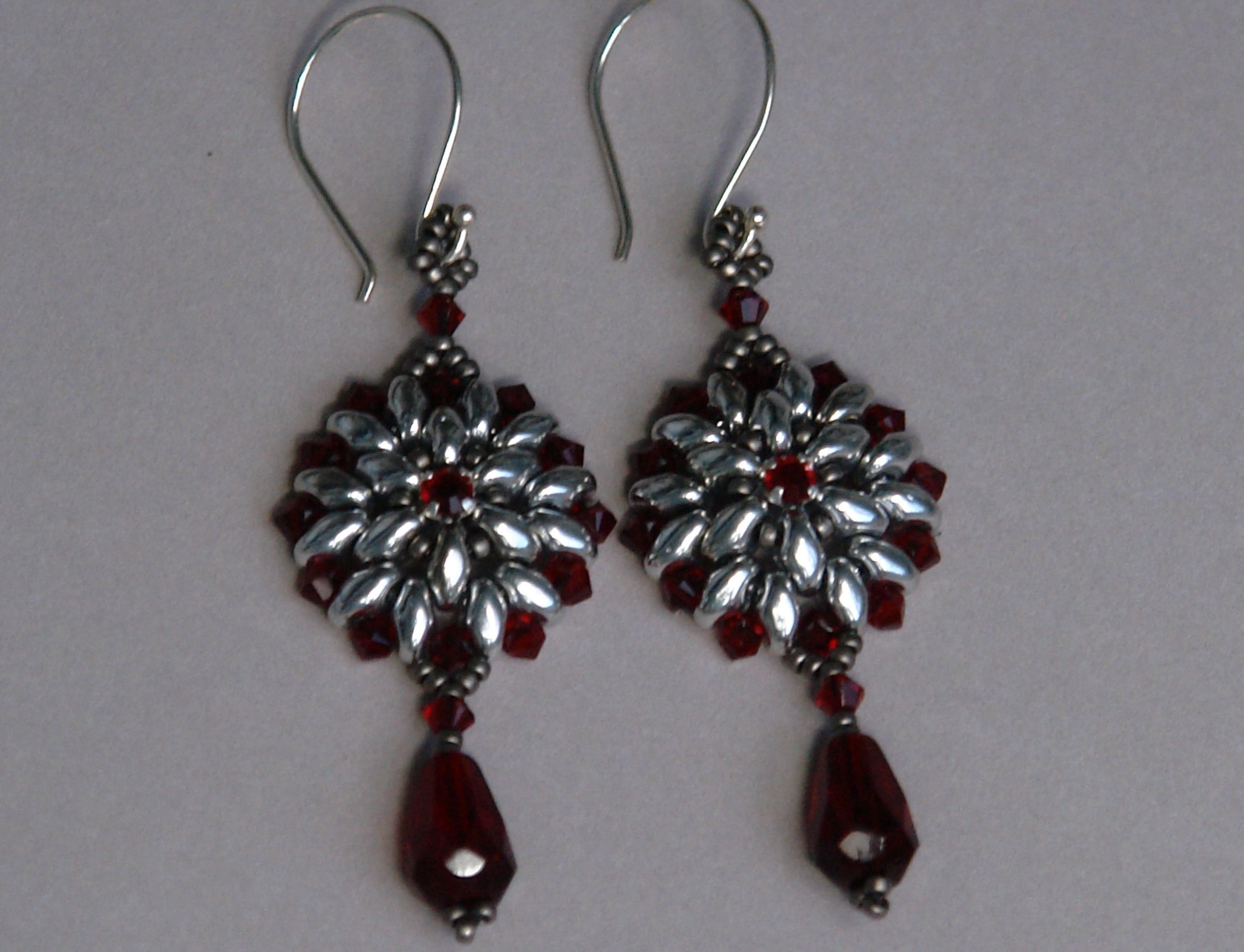 Sidonia's Handmade Jewelry - Superduo Victorian Earrings Tutorial