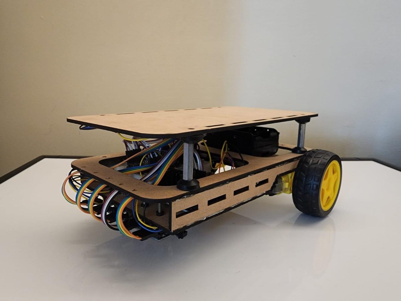 KITT: a Line Following Robot : 8 Steps (with Pictures) - Instructables
