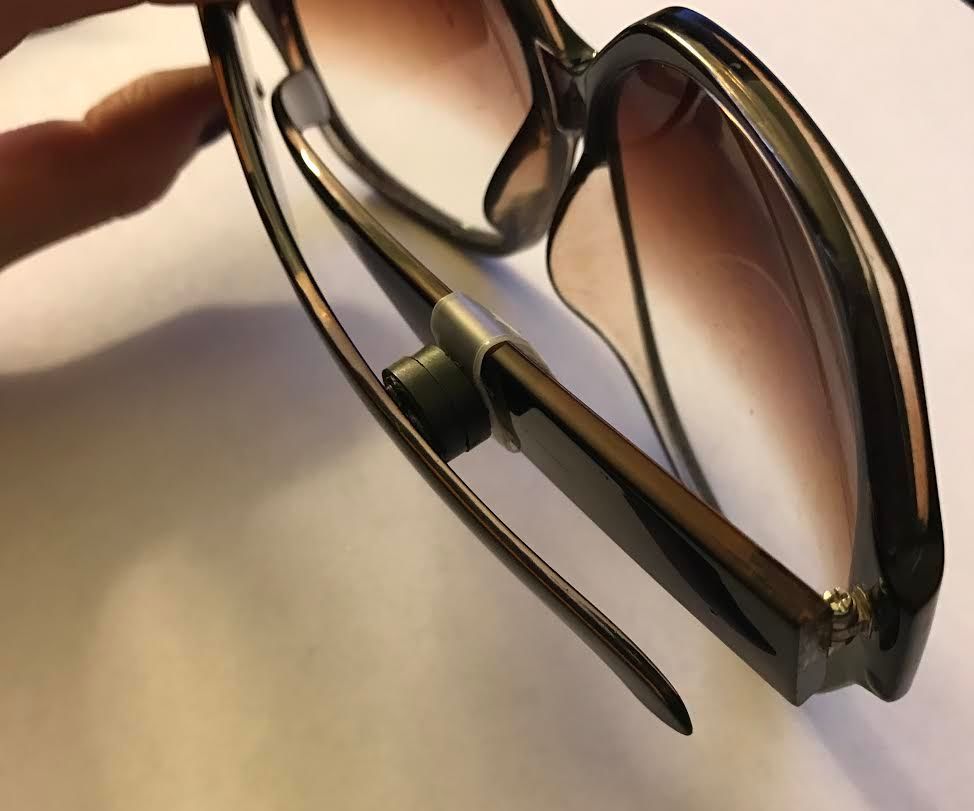 No Slip Adjustable Glasses Holder