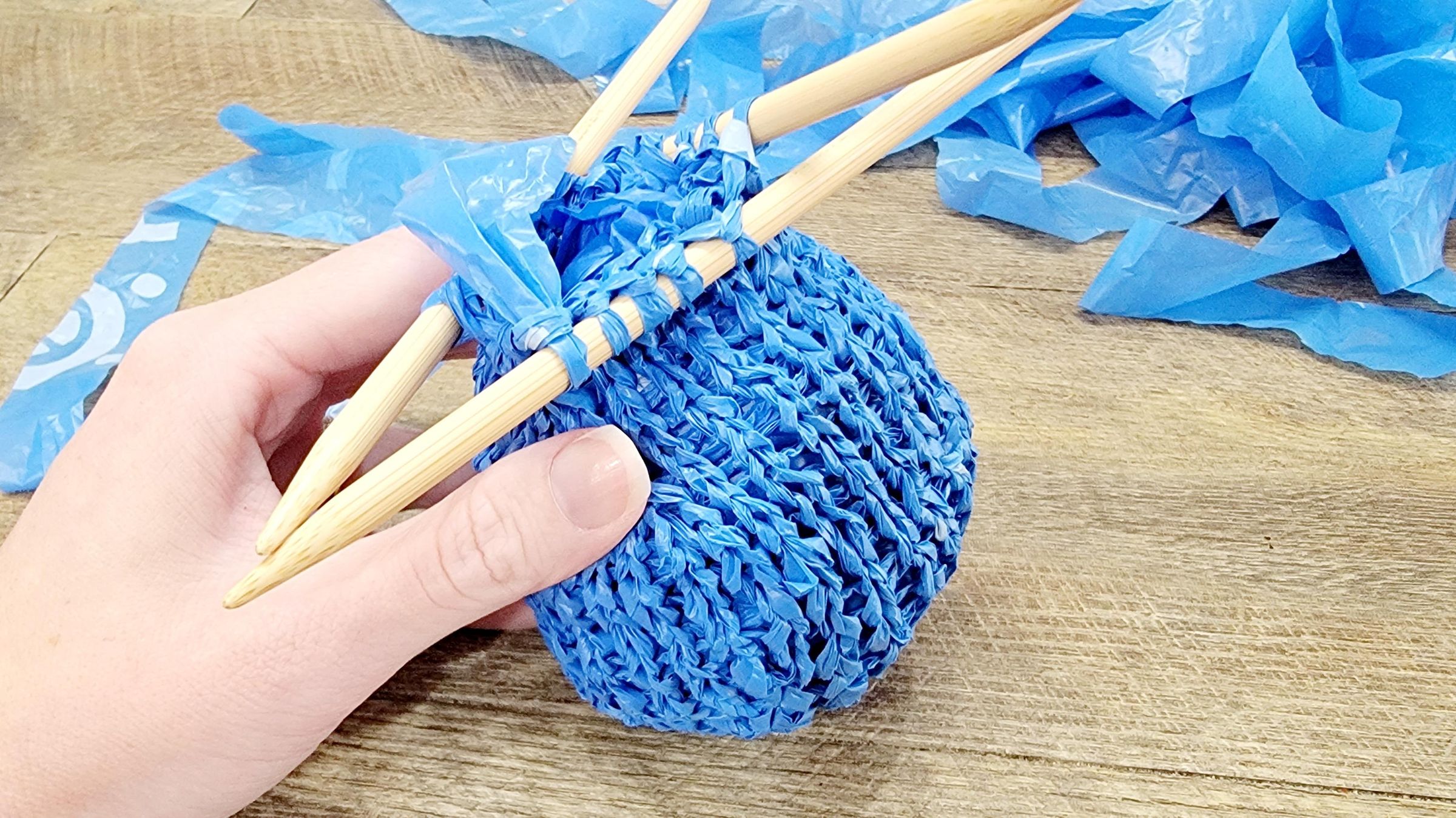 Knit Plastic Bag Ball 10 Steps (with Pictures) Instructables