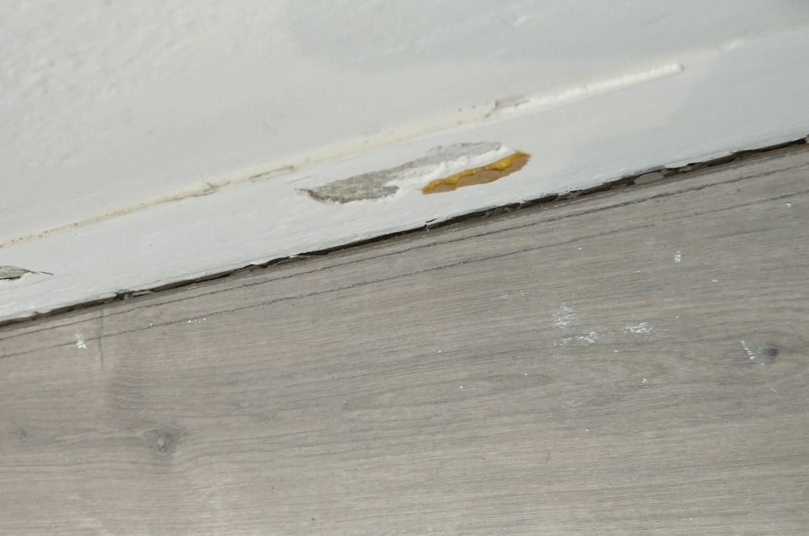 Fix Lifting & Bouncing Laminate Flooring (Expansion Problem) 20 Steps