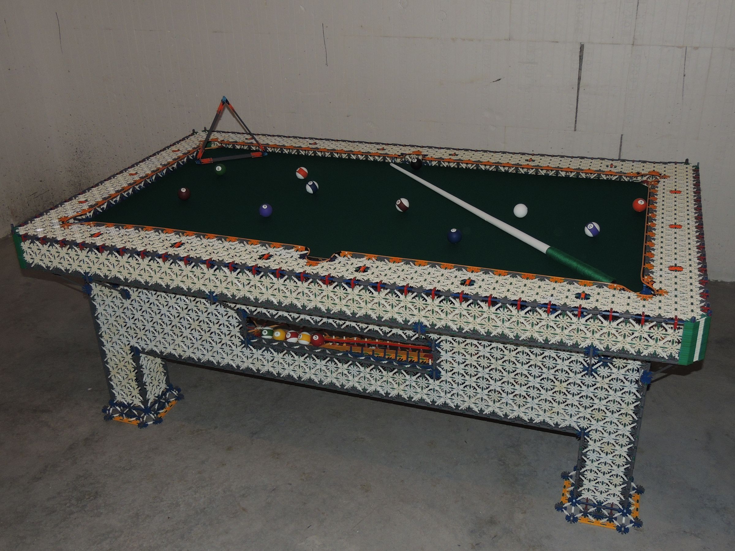 K'nex Pool Table
