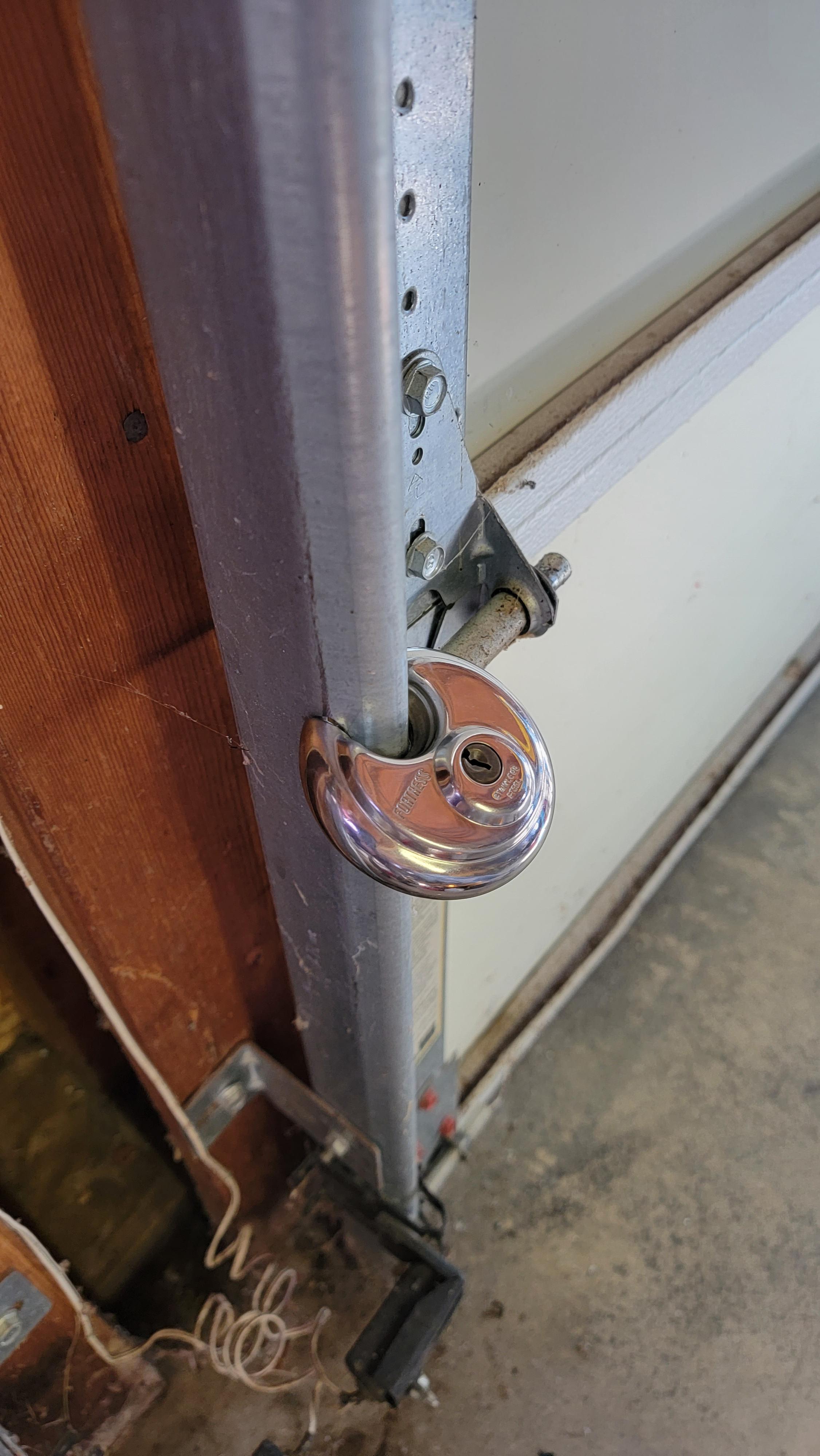 Garage Door Lock 4 Steps Instructables