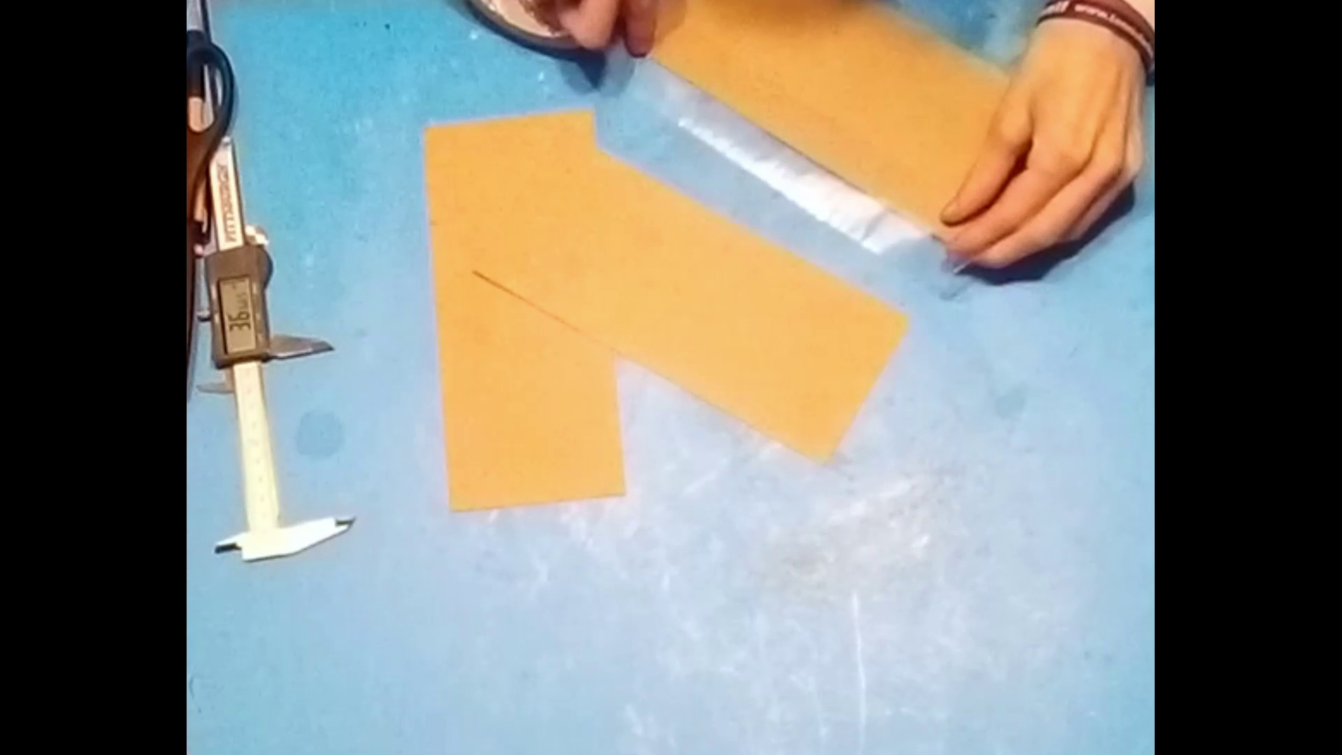 DIY Trifold Paper Folding Guide 3 Steps Instructables