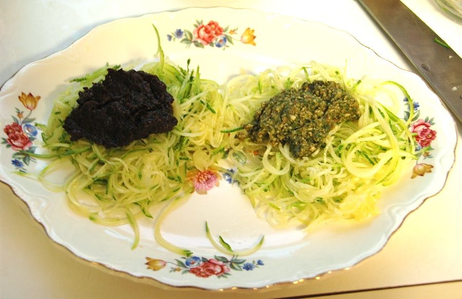 Raw Vegan Zucchini Red and Green Pasta