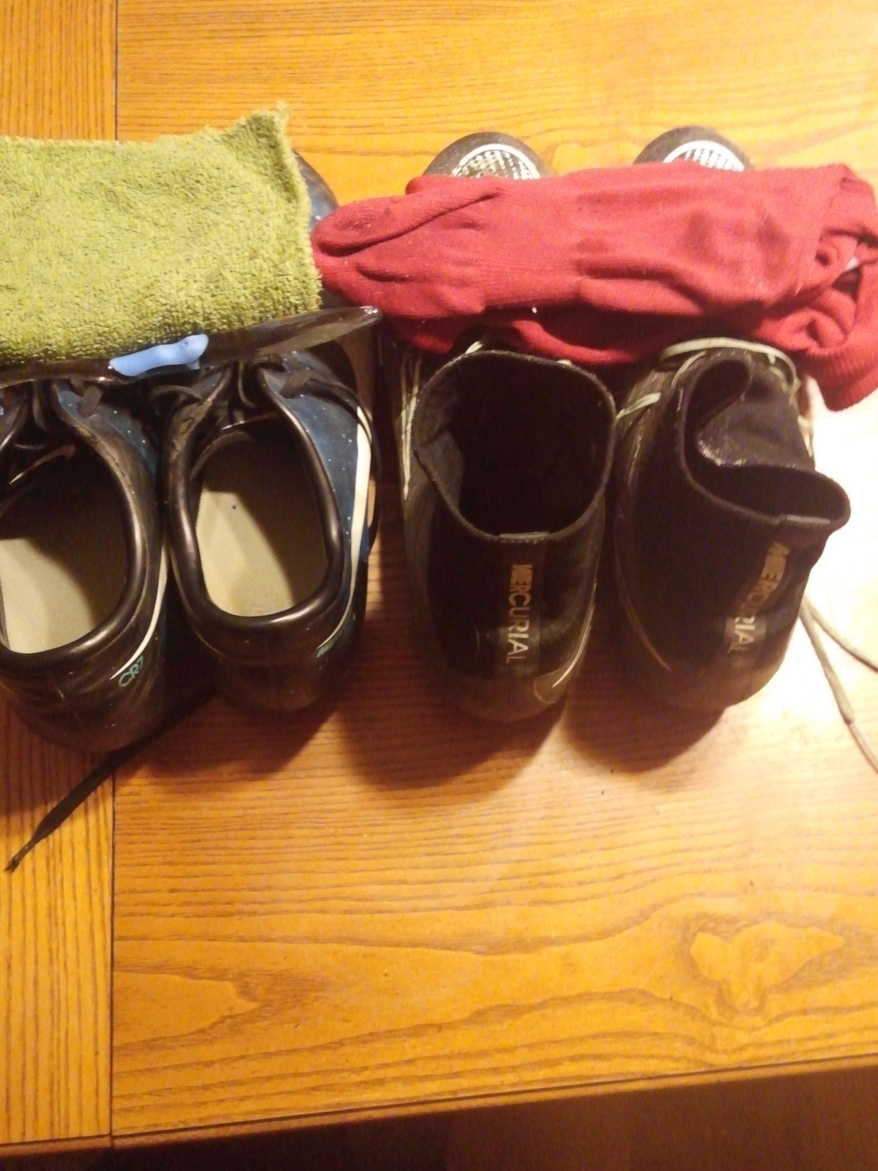 Cleaning Your Cleats! 9 Steps Instructables