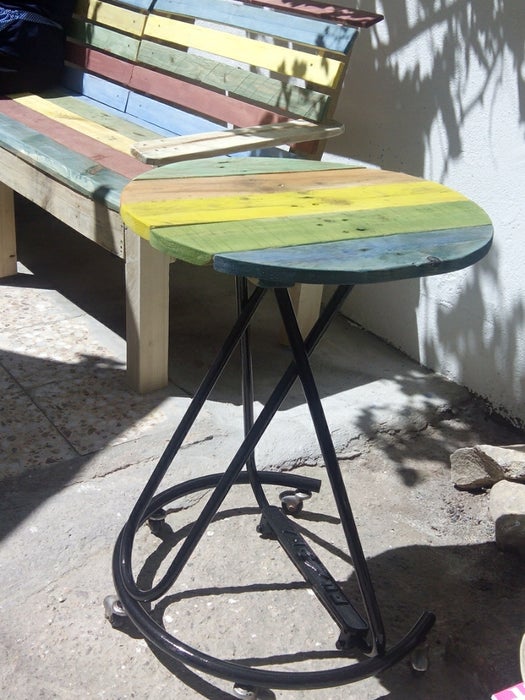 Rainbow Bench / Banco Arco Iris - Image 1