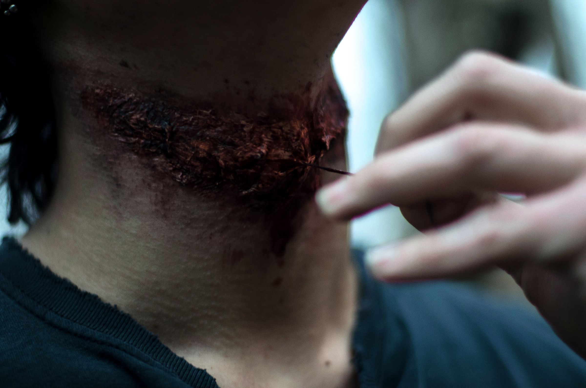 Half Sewn Neck FX Makeup Tutorial