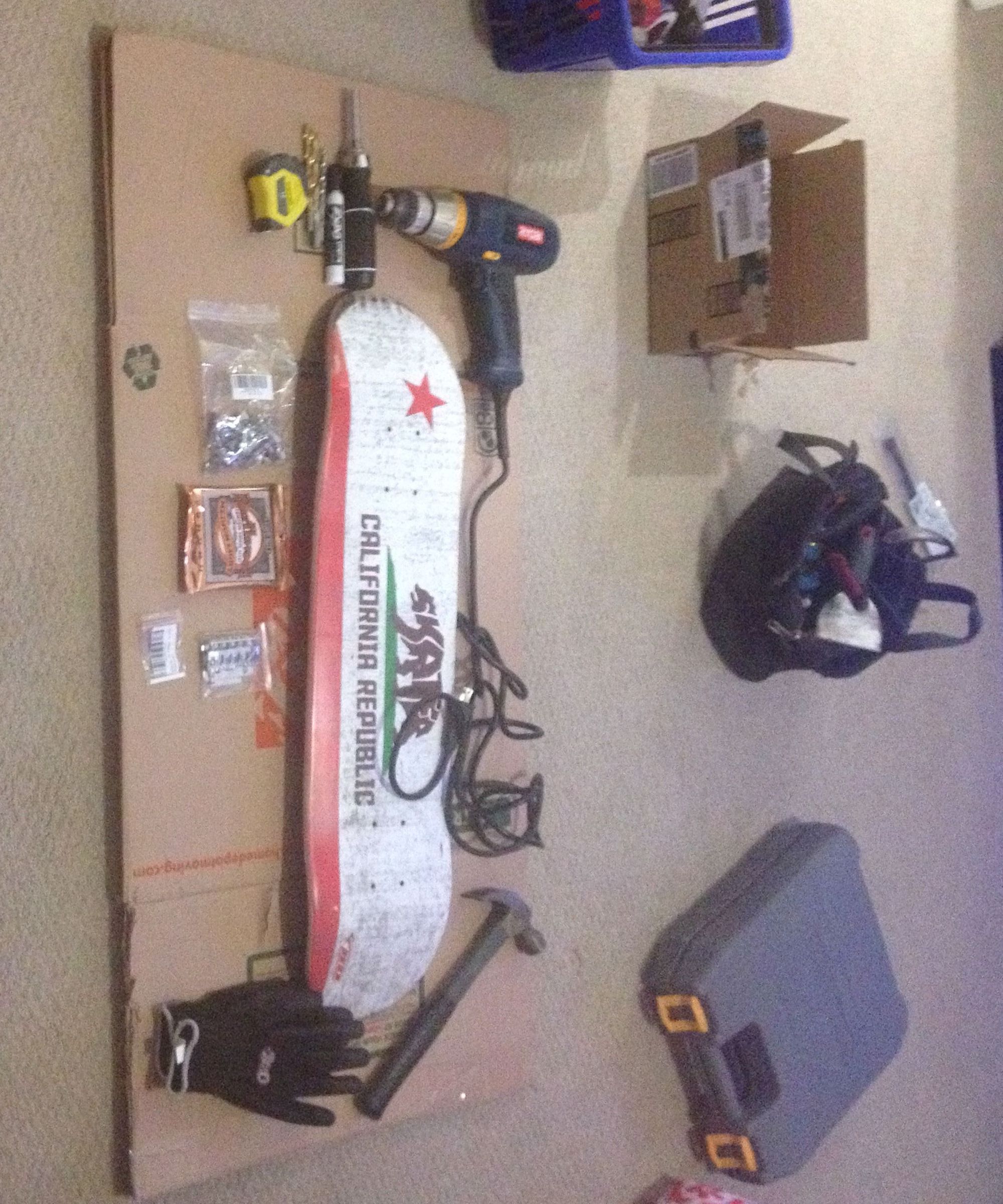 Making a Guitar Out of a Skateboard #HMS2018