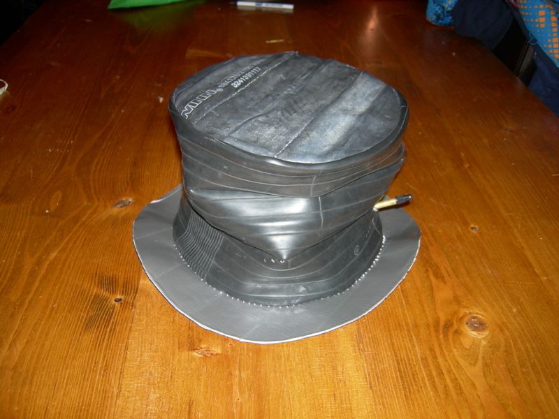 How to make a innertube top hat