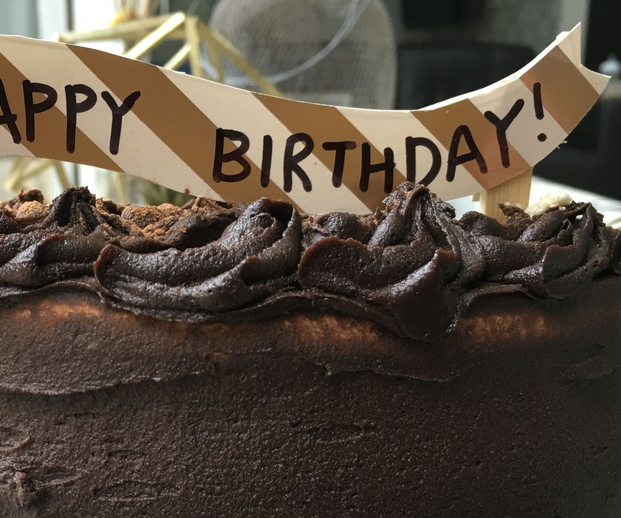 DIY: Cake Topper : 8 Steps - Instructables