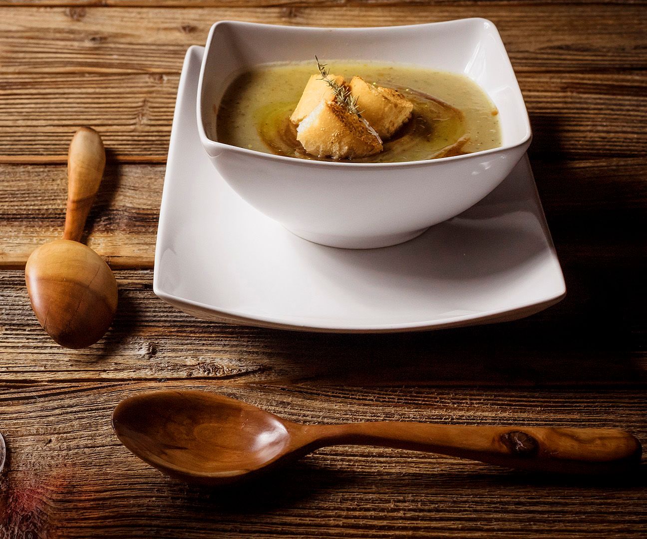 Beautiful Eating Spoons From Firewood