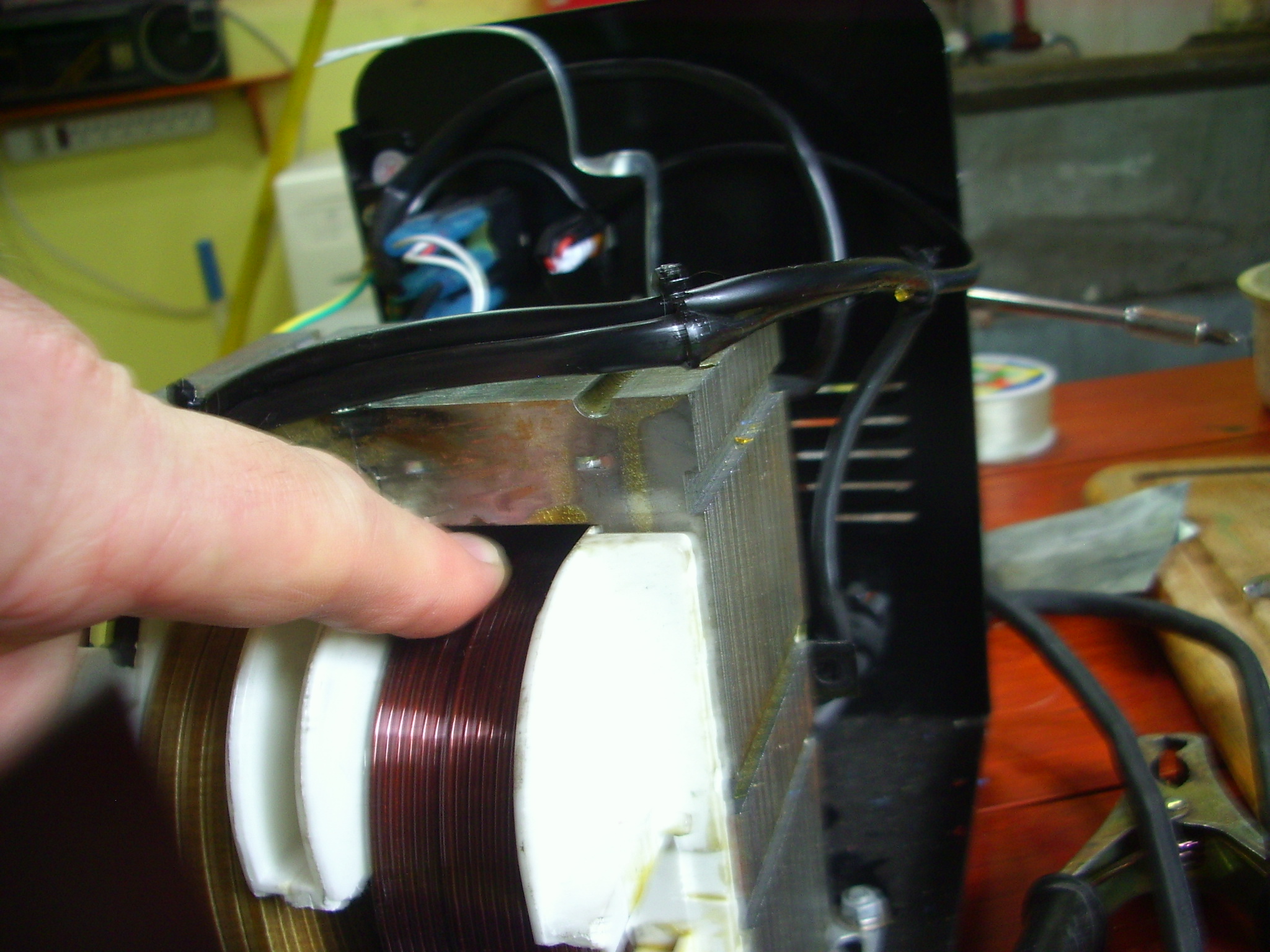 Hacking a Welder (pirateando Una Soldadora)