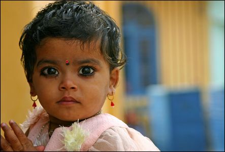 Creating "Authentic" Kohl/Kajal Makeup From Scratch