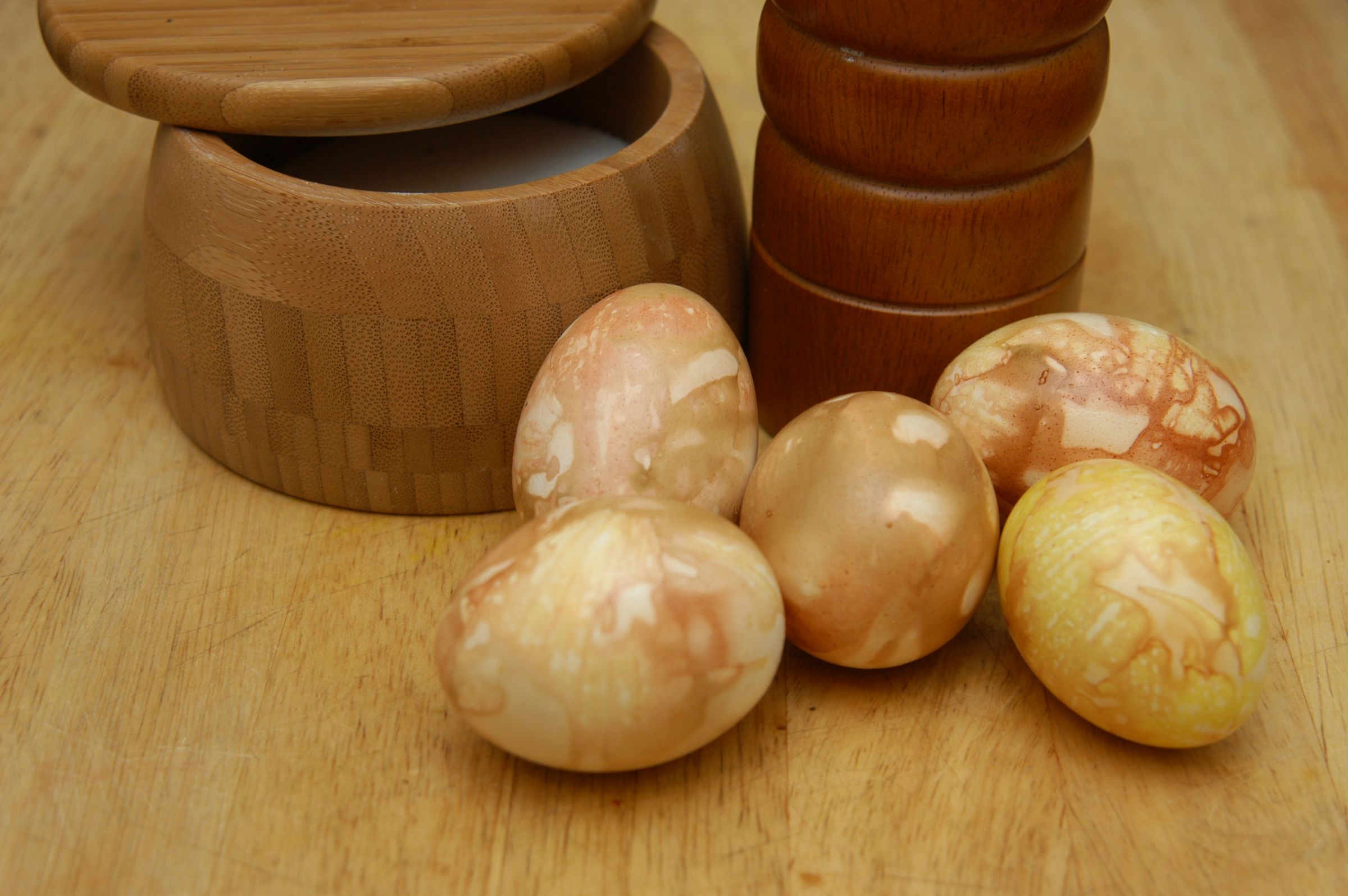 Colored Eggs Using Onion Skins and Beet Juice