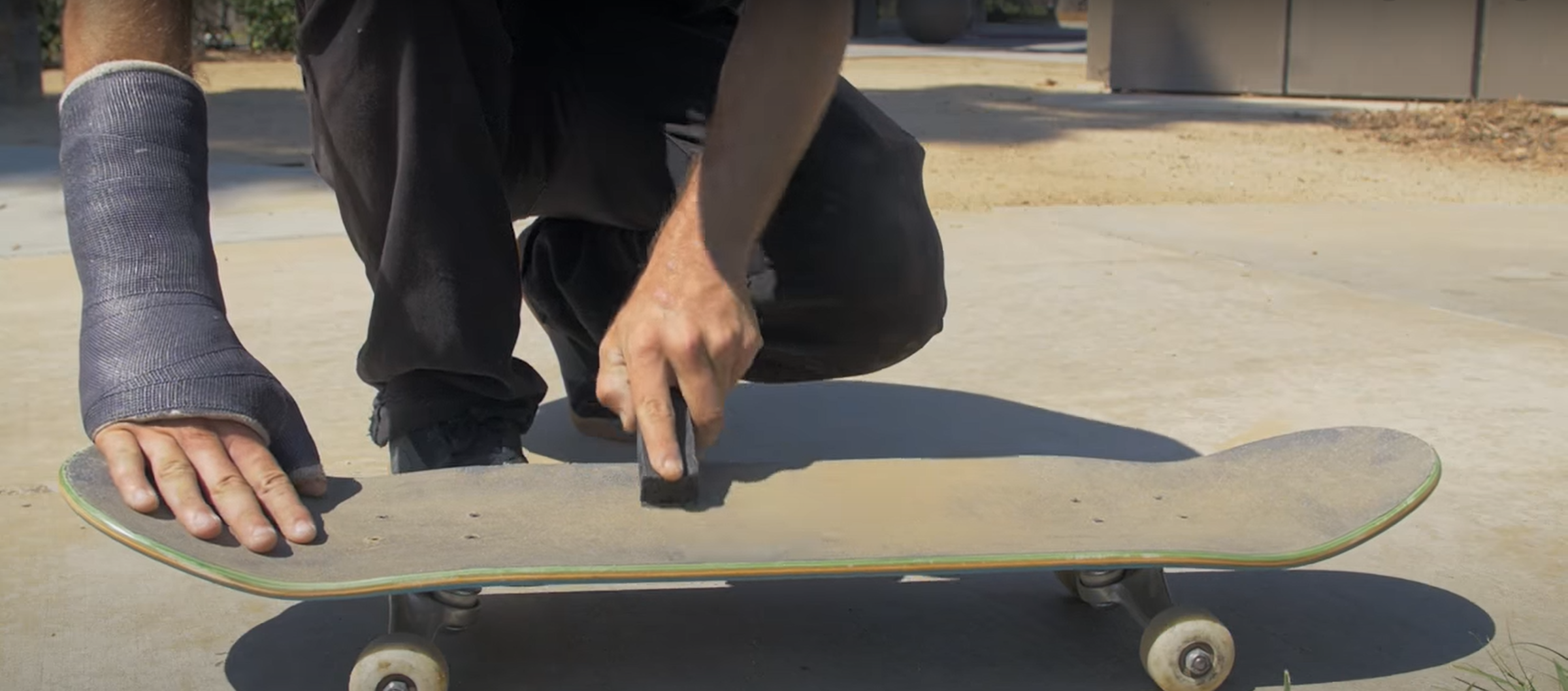 Easiest Way to Clean Skateboard Grip Tape Without Ruining Instructables