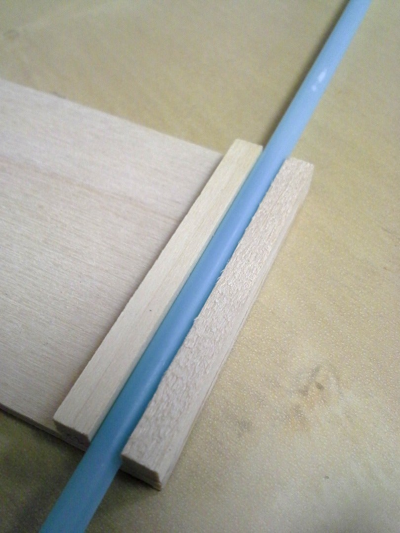 Positioning and Gluing the Axle Housings