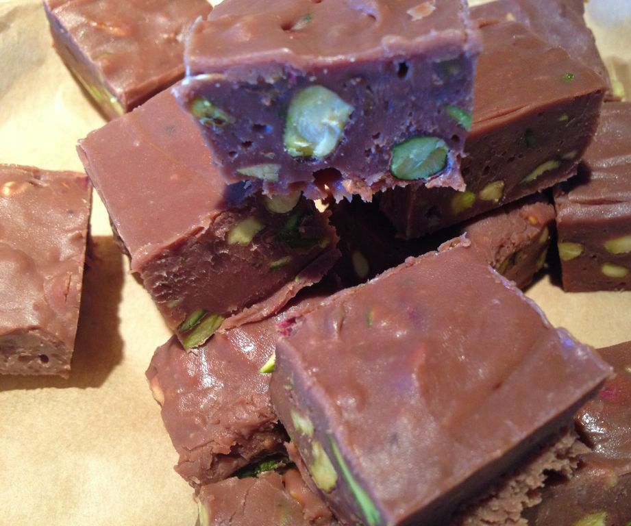 Express Chocolate and Pistachio Fudge