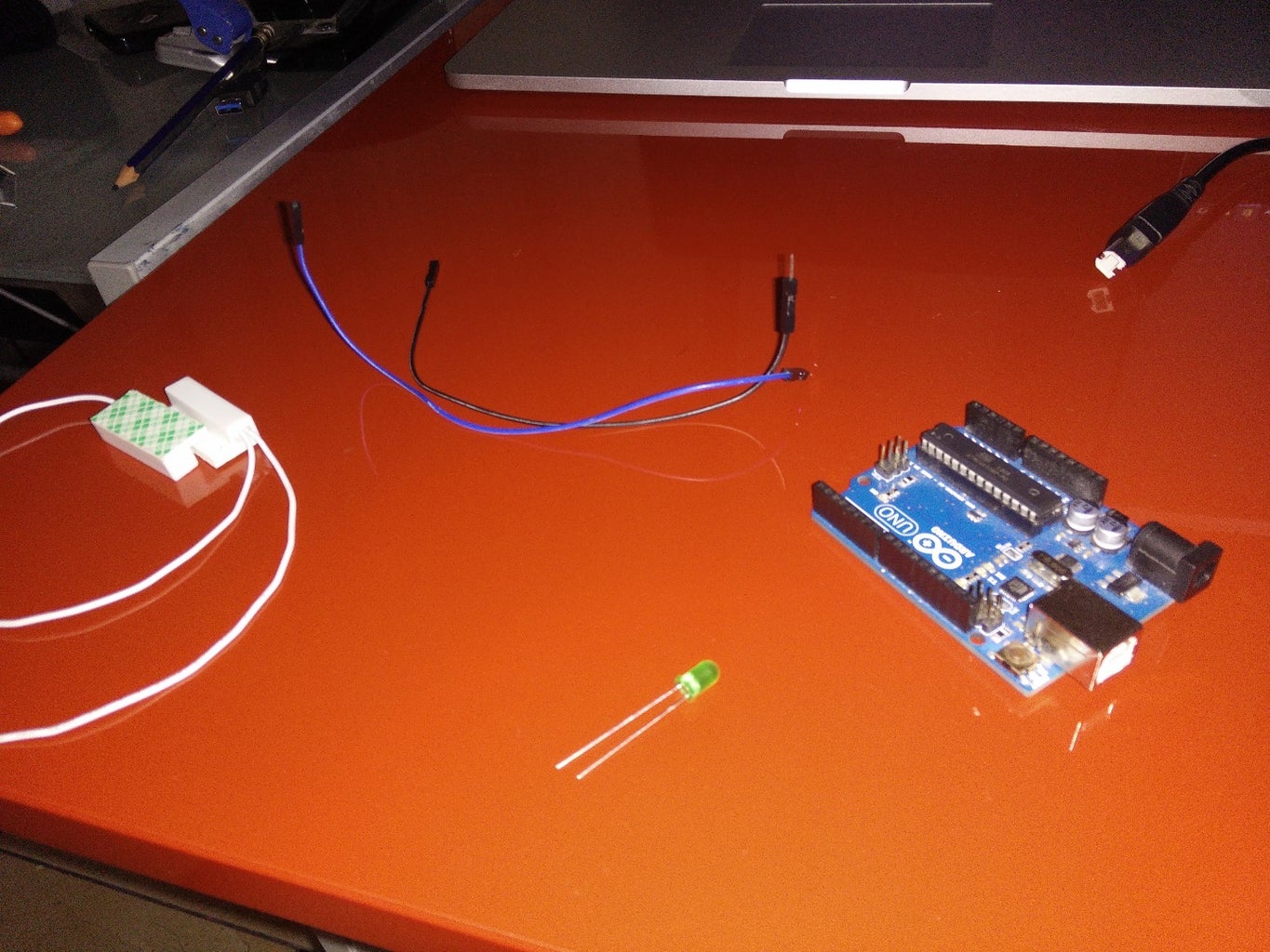 Magnetic Door Sensor and Arduino : 4 Steps - Instructables