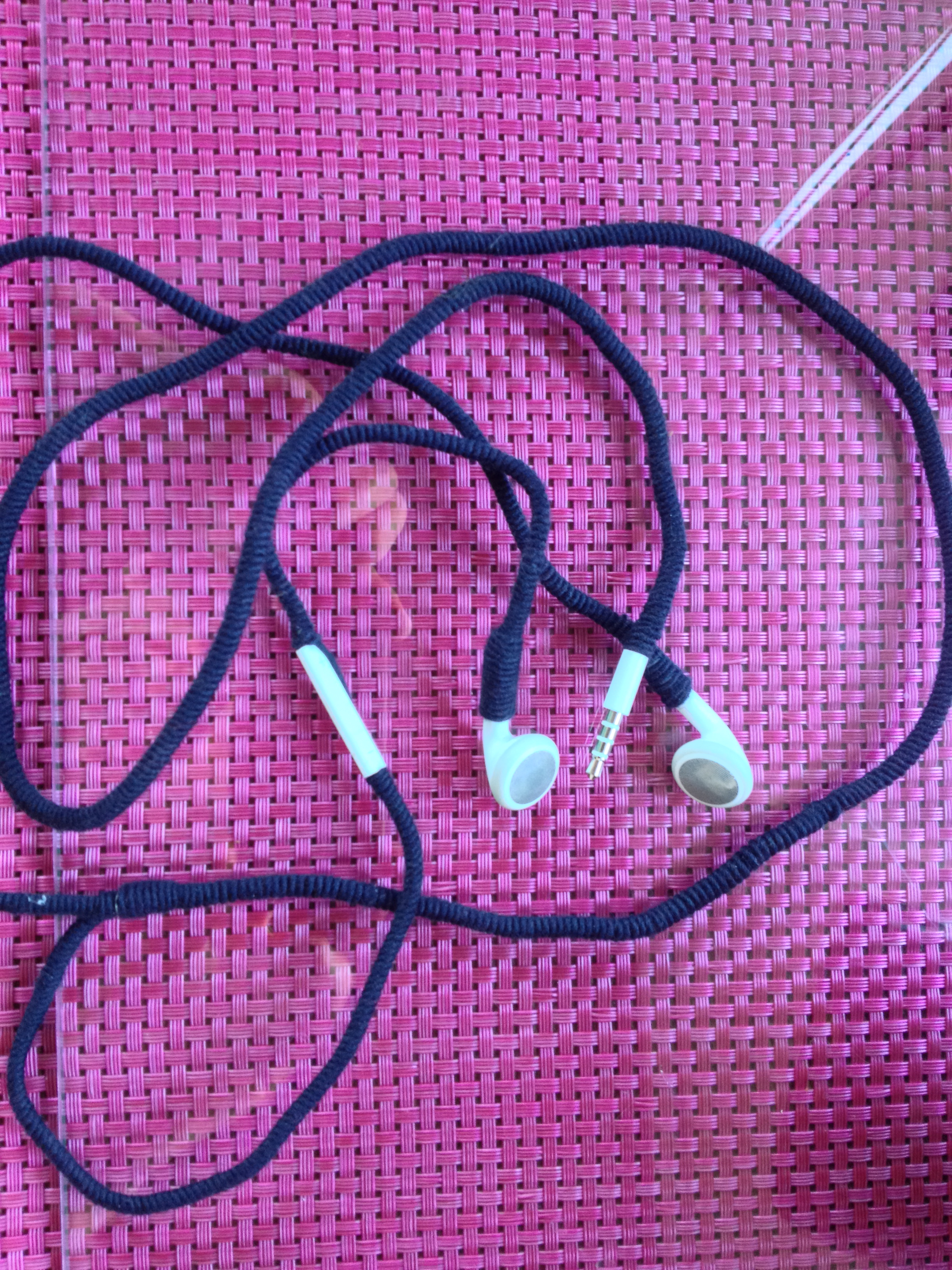 Old IPhone Headphones Eski IPhone Kulaklıklar 6 Steps Instructables