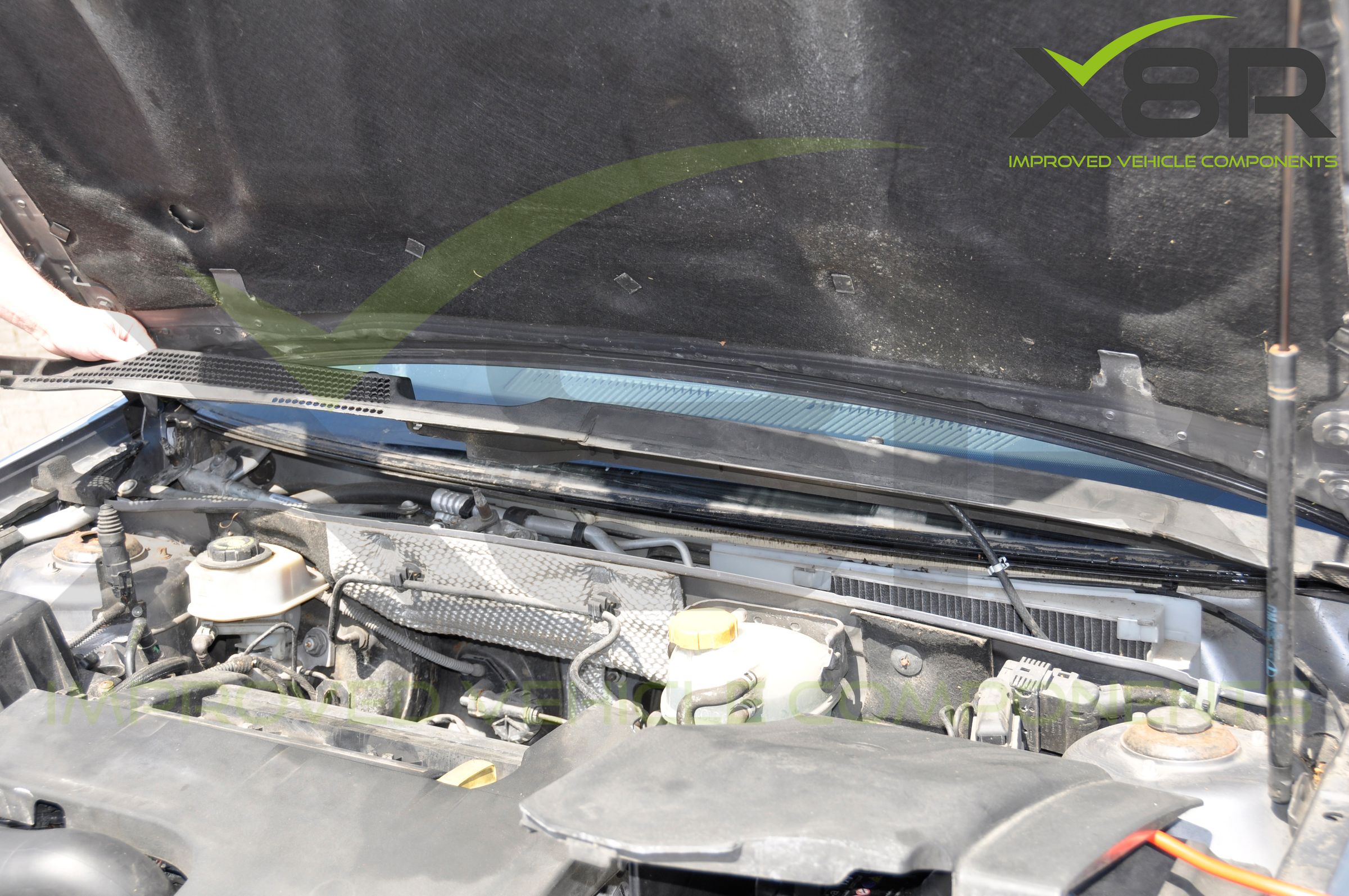 Vauxhall Vectra C and Signum 20052009 Front Windscreen Wiper Linkage